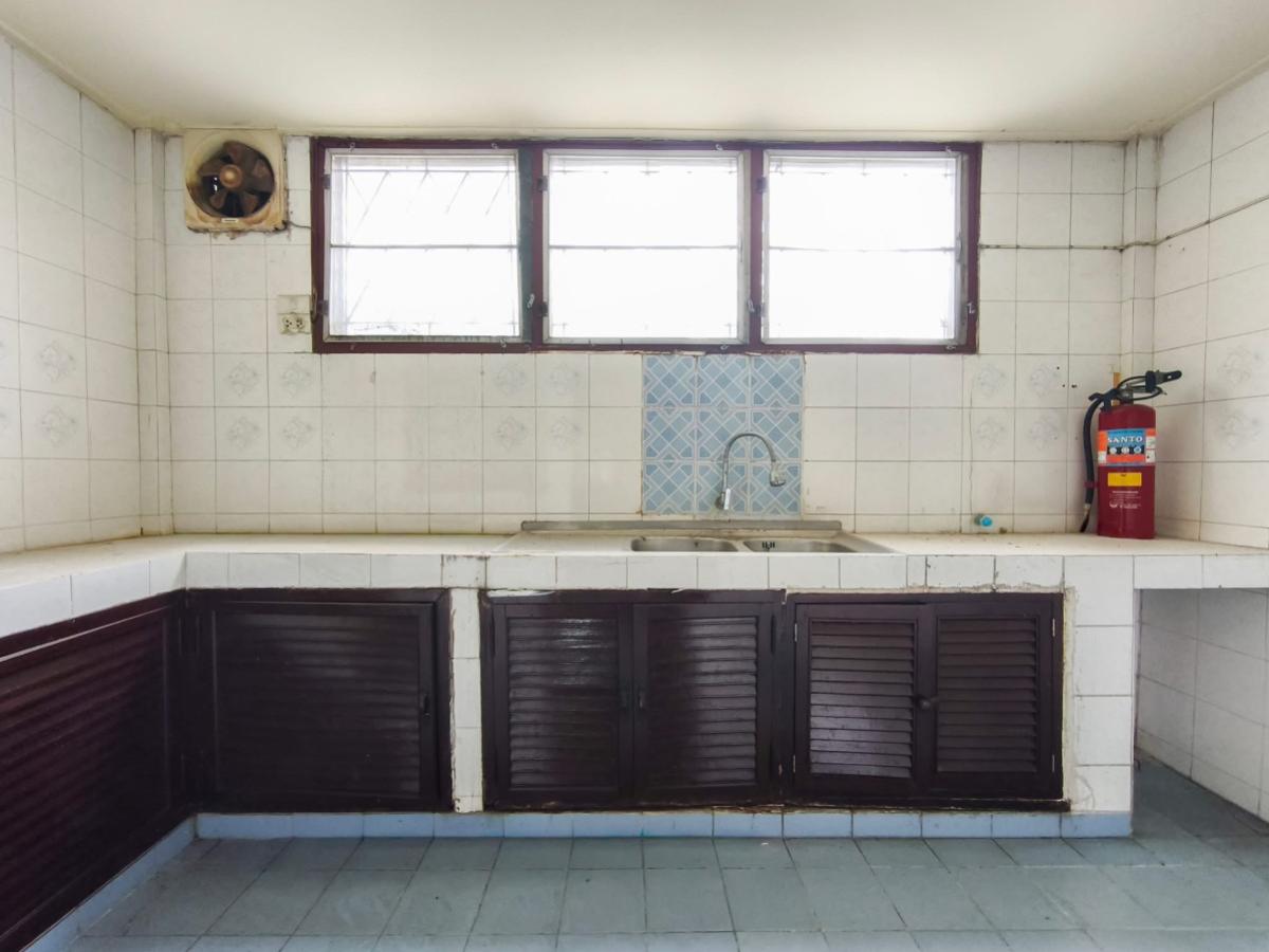 For SaleTownhomeBang Sue, Wong Sawang, Tao Pun : For Sale Townhouse/Townhome  , Vimanthip , MRT-Bang Pho , Bang Sue , Bang Su , Bangkok , CX-149654