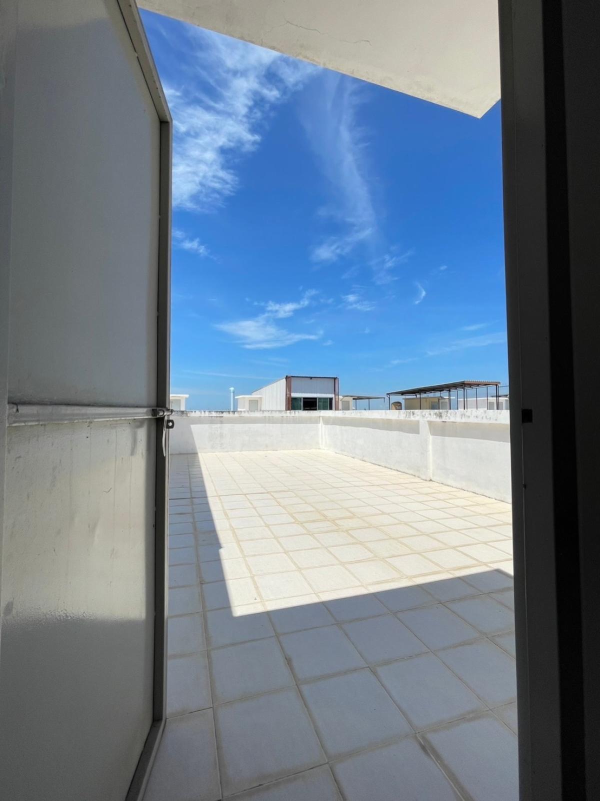 For SaleShop HouseRathburana, Suksawat : For Sale 3-story commercial building, Wisesuk Nakhon 16, ​​168 sq.m. , Ban Khlong Suan , Phra Samut Chedi , Samut Prakarn , CX-149803