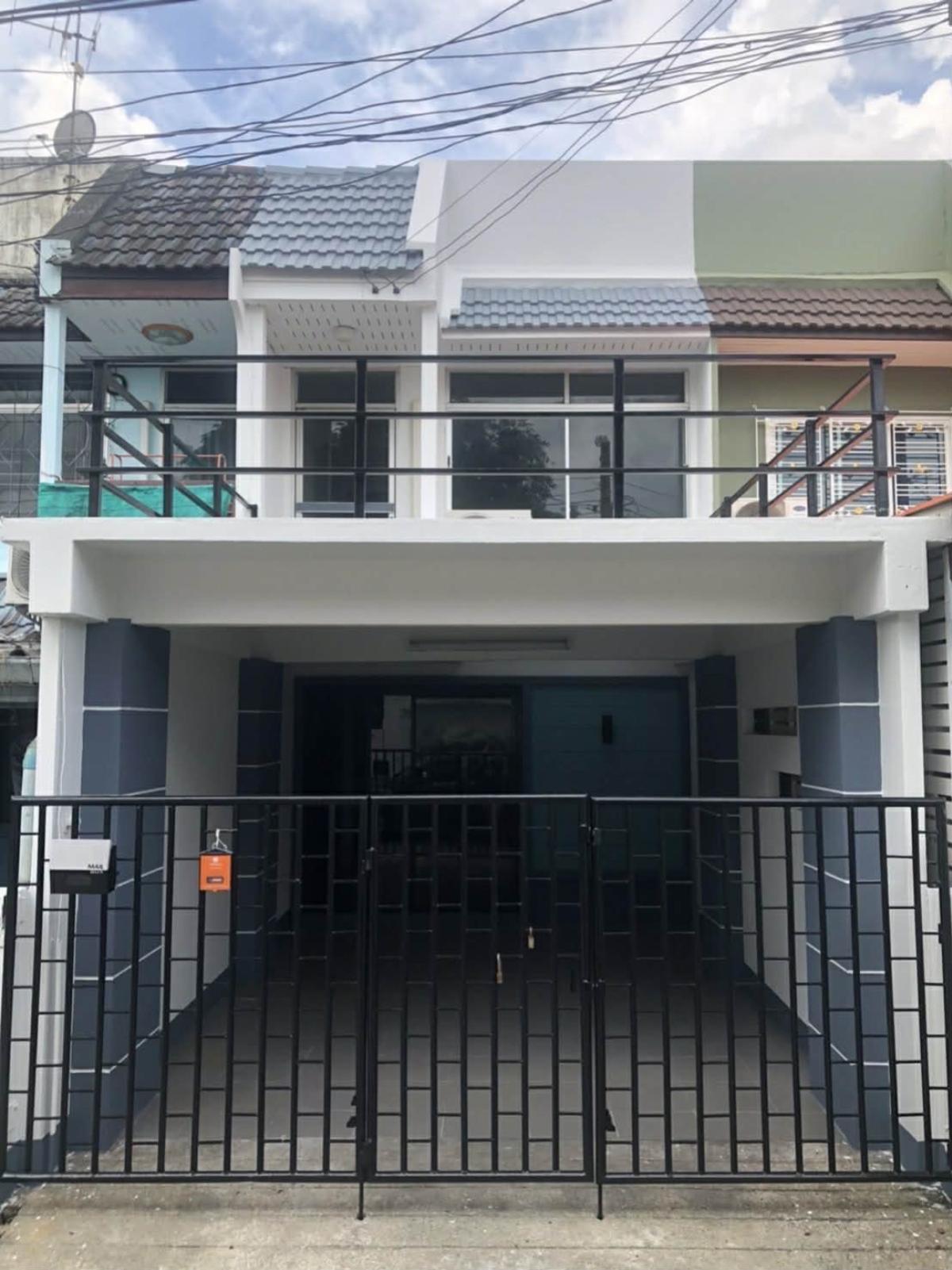 For SaleTownhomeVipawadee, Don Mueang, Lak Si : For Sale Mahanakhon Niwet,Soi Vibhavadi Rangsit 64 , newly renovated , Don Mueang , Lak Si , Bangkok , CX-149644