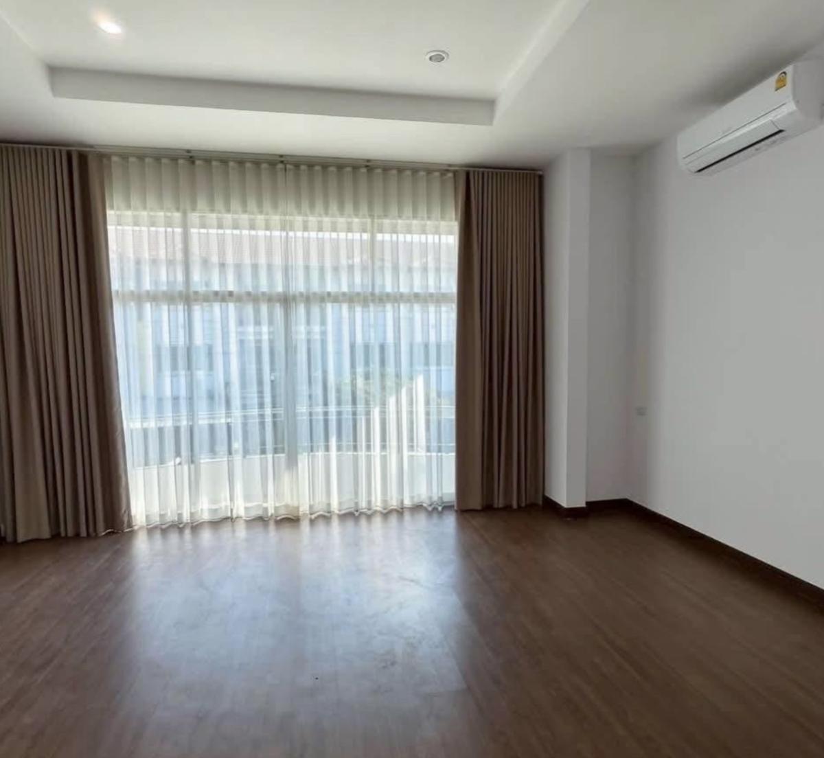 ขายบ้านเกษตรศาสตร์ รัชโยธิน : ขายบ้าน  ศุภาลัย พาร์ควิลล์ 2 พหลโยธิน 48 อนุสาวรีย์ เขต บางเขน กรุงเทพ CX-149434