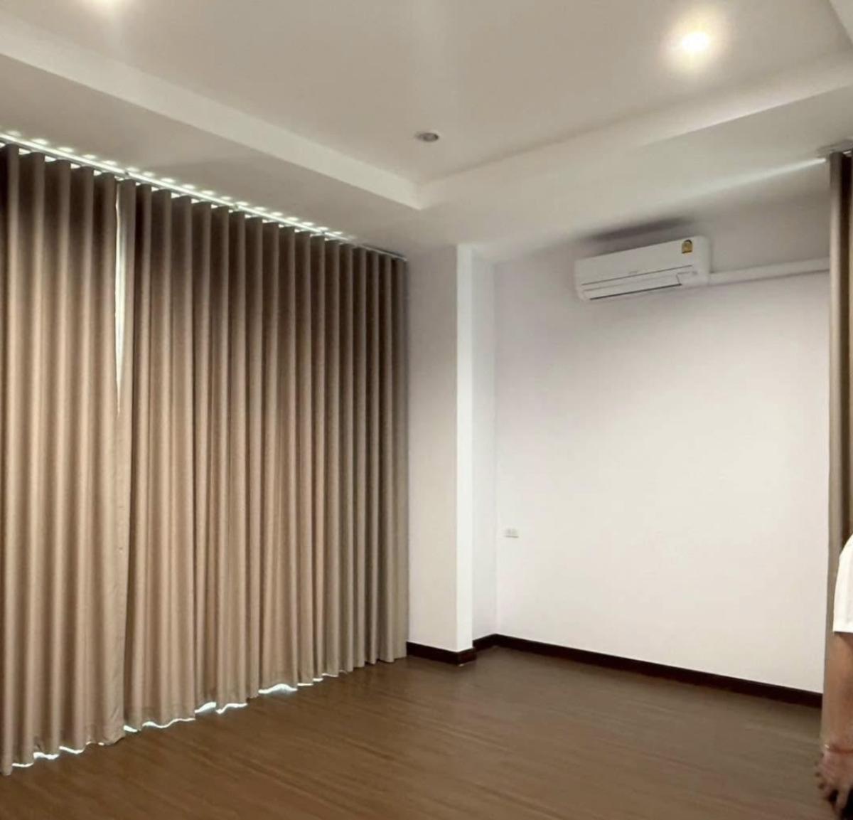 ขายบ้านเกษตรศาสตร์ รัชโยธิน : ขายบ้าน  ศุภาลัย พาร์ควิลล์ 2 พหลโยธิน 48 อนุสาวรีย์ เขต บางเขน กรุงเทพ CX-149434