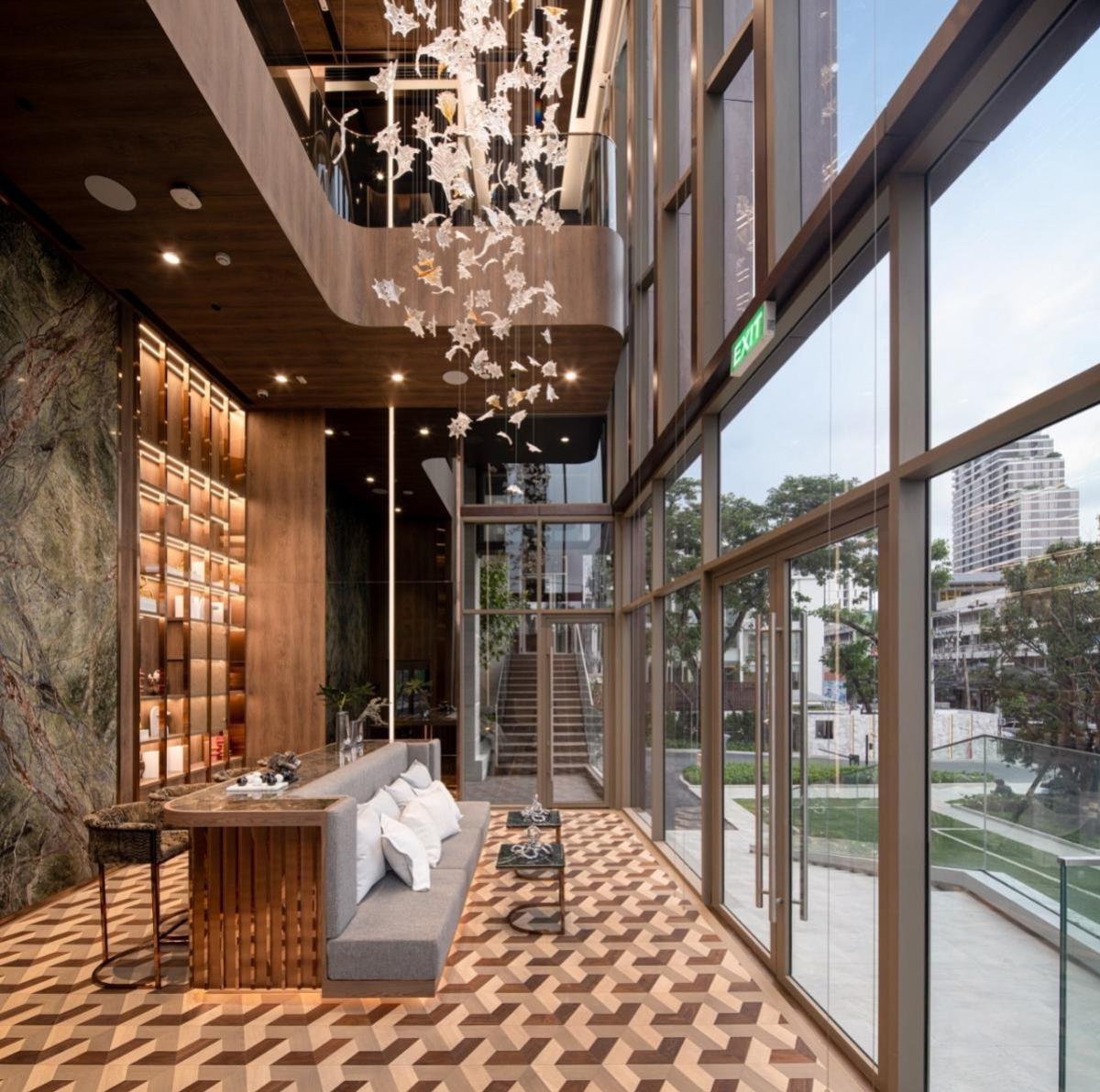 For SaleCondoSukhumvit, Asoke, Thonglor : For Sale Condo , Rhythm Ekkamai Estate , BTS-Ekkamai , Khlong Tan Nuea , Watthana , Bangkok , CX-108667