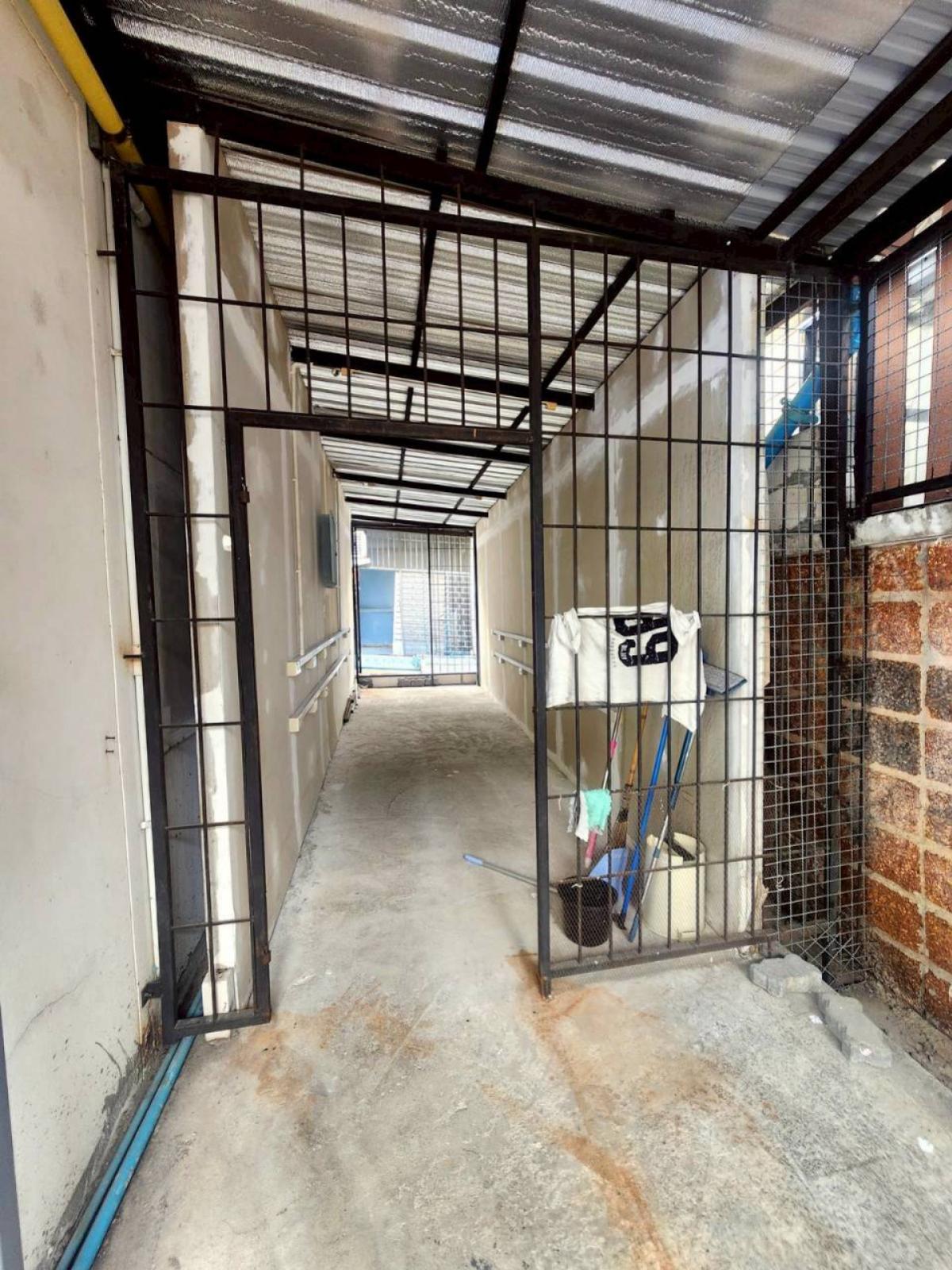 ขายทาวน์โฮมรัชดา ห้วยขวาง : ขายทาวน์เฮ้าส์/ทาวน์โฮม  บ้านกลางเมือง รัชดา - เหม่งจ๋าย 1 วังทองหลาง เขต วังทองหลาง กรุงเทพ CX-149438