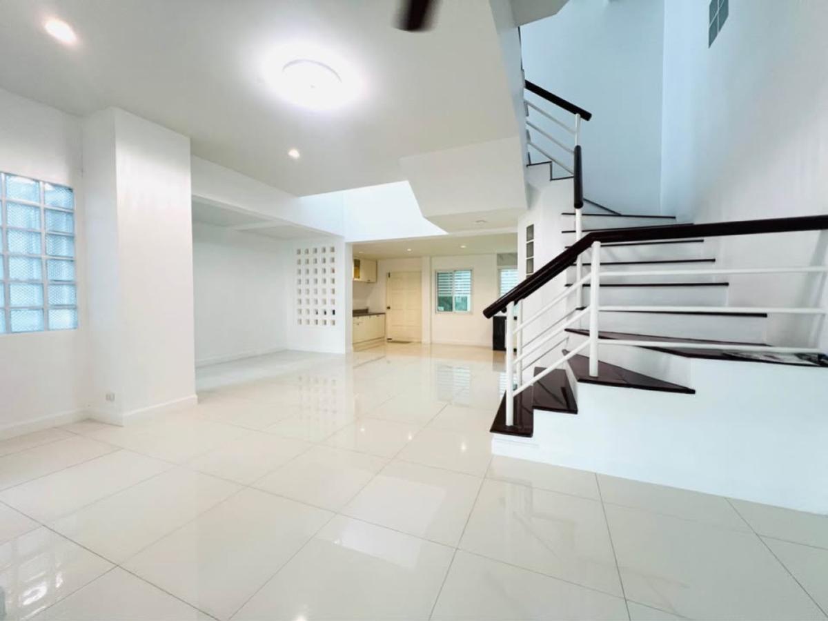 For SaleTownhomeVipawadee, Don Mueang, Lak Si : For Sale Townhouse/Townhome  , Seranee Park (Vibhavadi 60) , Bang Khen , Lak Si , Bangkok , CX-149236