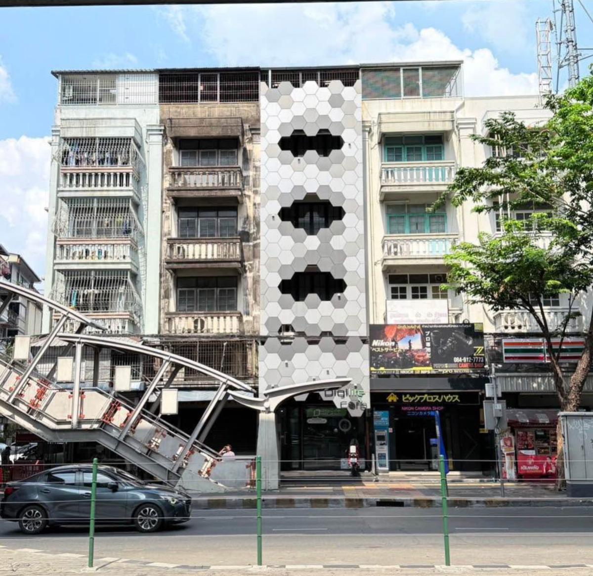 For SaleShop HouseSapankwai,Jatujak : For Sale The entire building has been fully renovated, making it perfect for running a business. , Sam Sen Nai , Phaya Thai , Bangkok , CX-148690