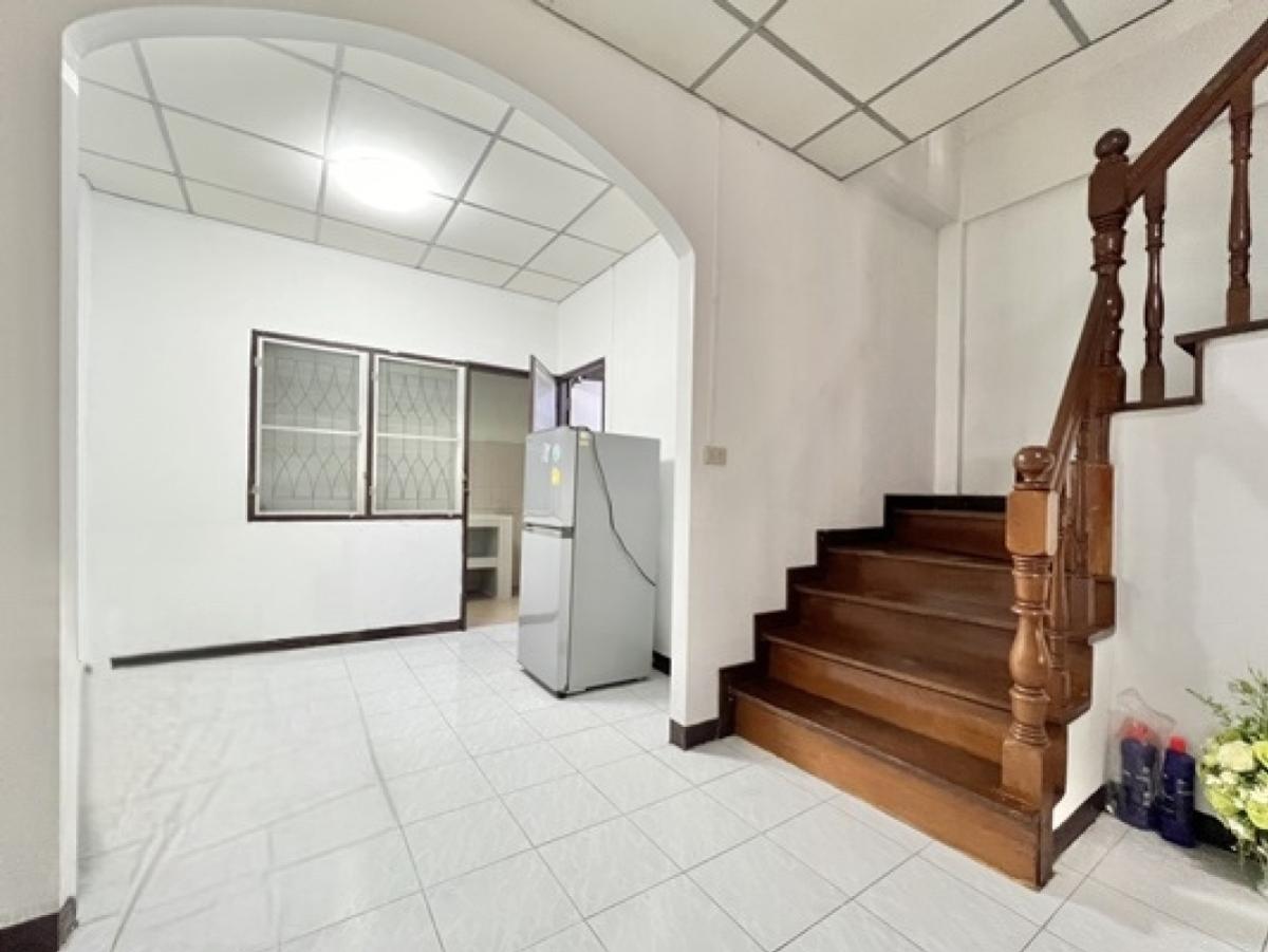 ขายทาวน์โฮมเกษตร นวมินทร์ ลาดปลาเค้า : ขายทาวน์เฮ้าส์ ลาดปลาเค้า 72 แยก 8 ใกล้รถไฟฟ้าสายสีชมพู สถานีรามอินทรา กม.4 อนุสาวรีย์ เขต บางเขน กรุงเทพ CX-149237