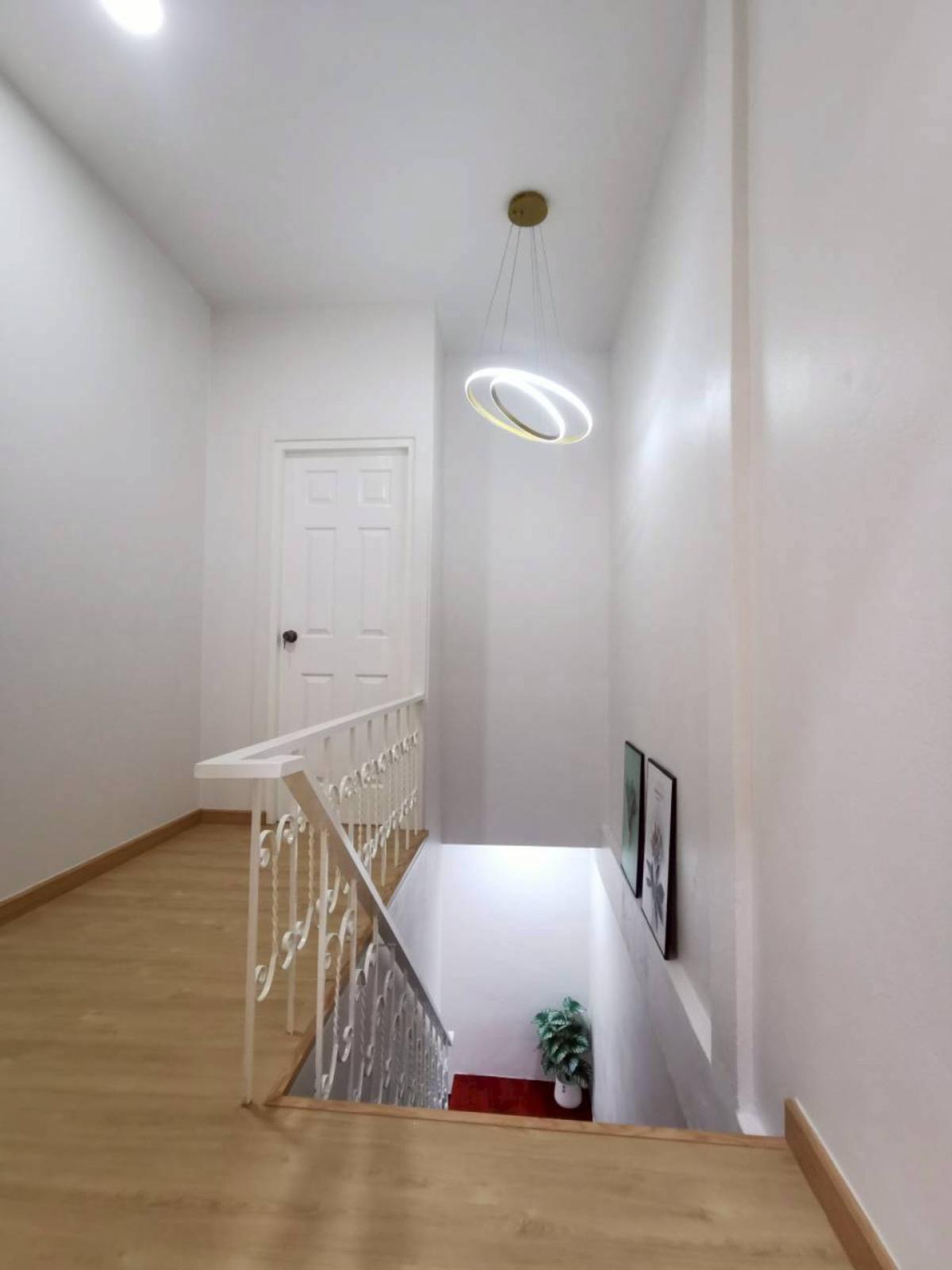 ขายทาวน์โฮมรัชดา ห้วยขวาง : ขายทาวน์เฮ้าส์/ทาวน์โฮม  อยู่เจริญ อินทามระ 40 รัชดาภิเษก เขต ห้วยขวาง กรุงเทพ CX-149199