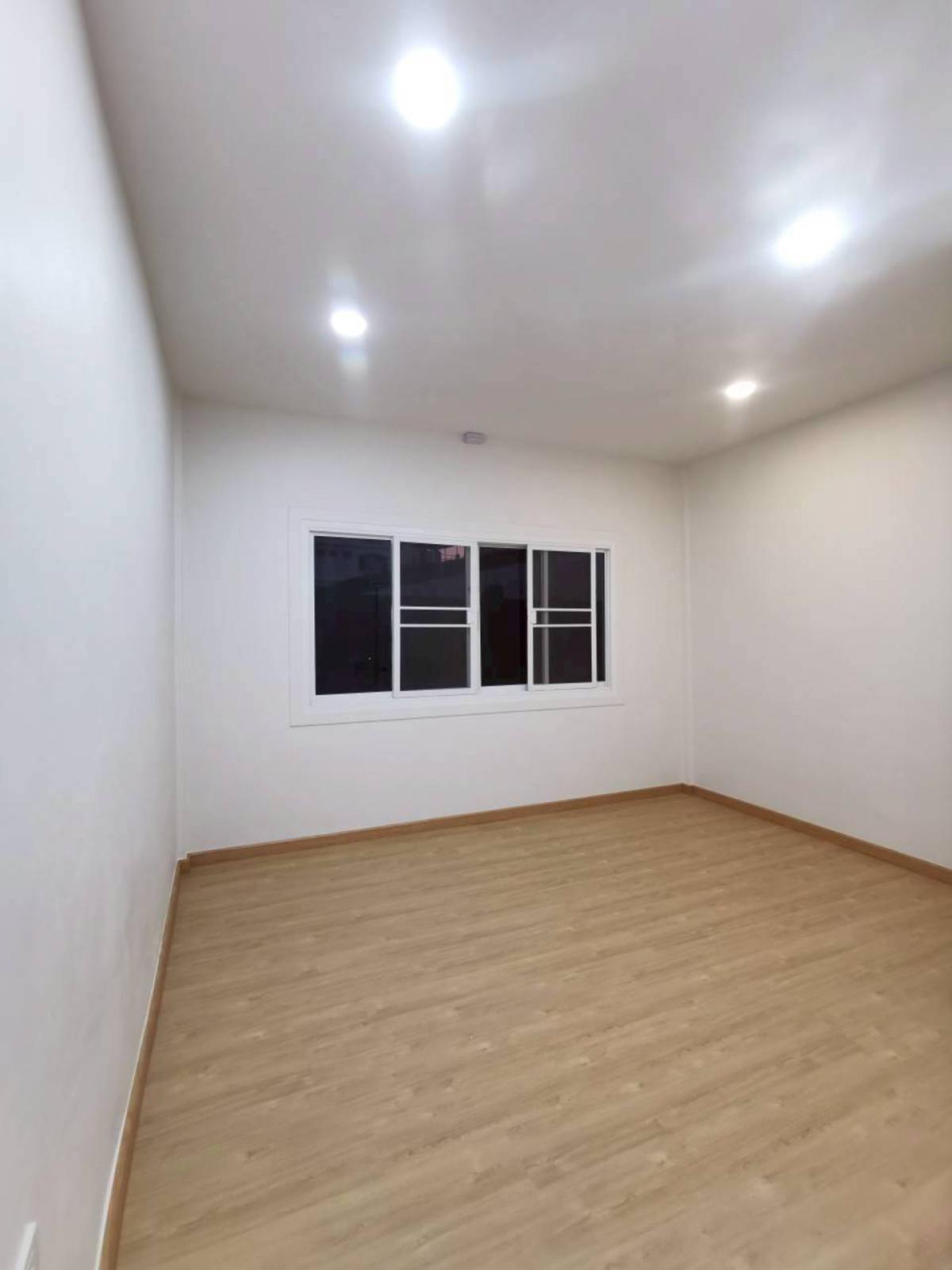 ขายทาวน์โฮมรัชดา ห้วยขวาง : ขายทาวน์เฮ้าส์/ทาวน์โฮม  อยู่เจริญ อินทามระ 40 รัชดาภิเษก เขต ห้วยขวาง กรุงเทพ CX-149199