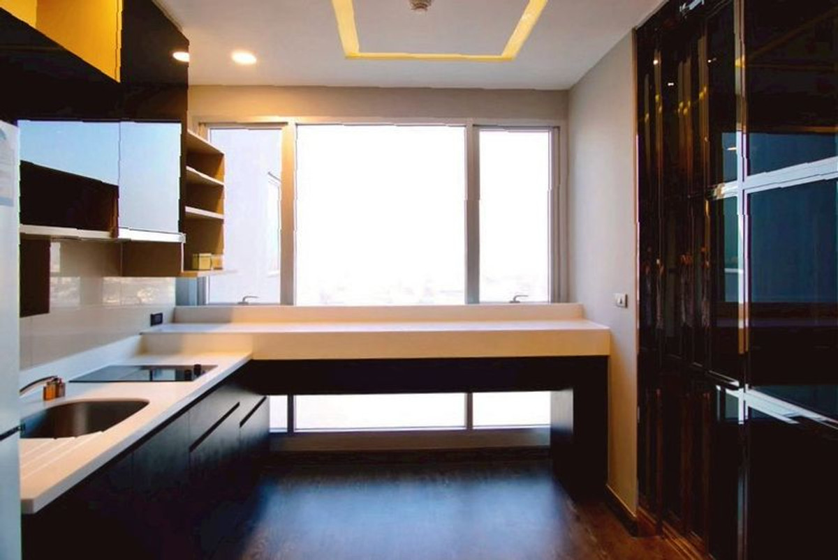 CondoSapankwai,Jatujak : Condo Rhythm Phahon-Ari, area 45.7 sq m, 1 bedroom, 28th floor, Samsen Nai Subdistrict, Phaya Thai District, Bangkok.