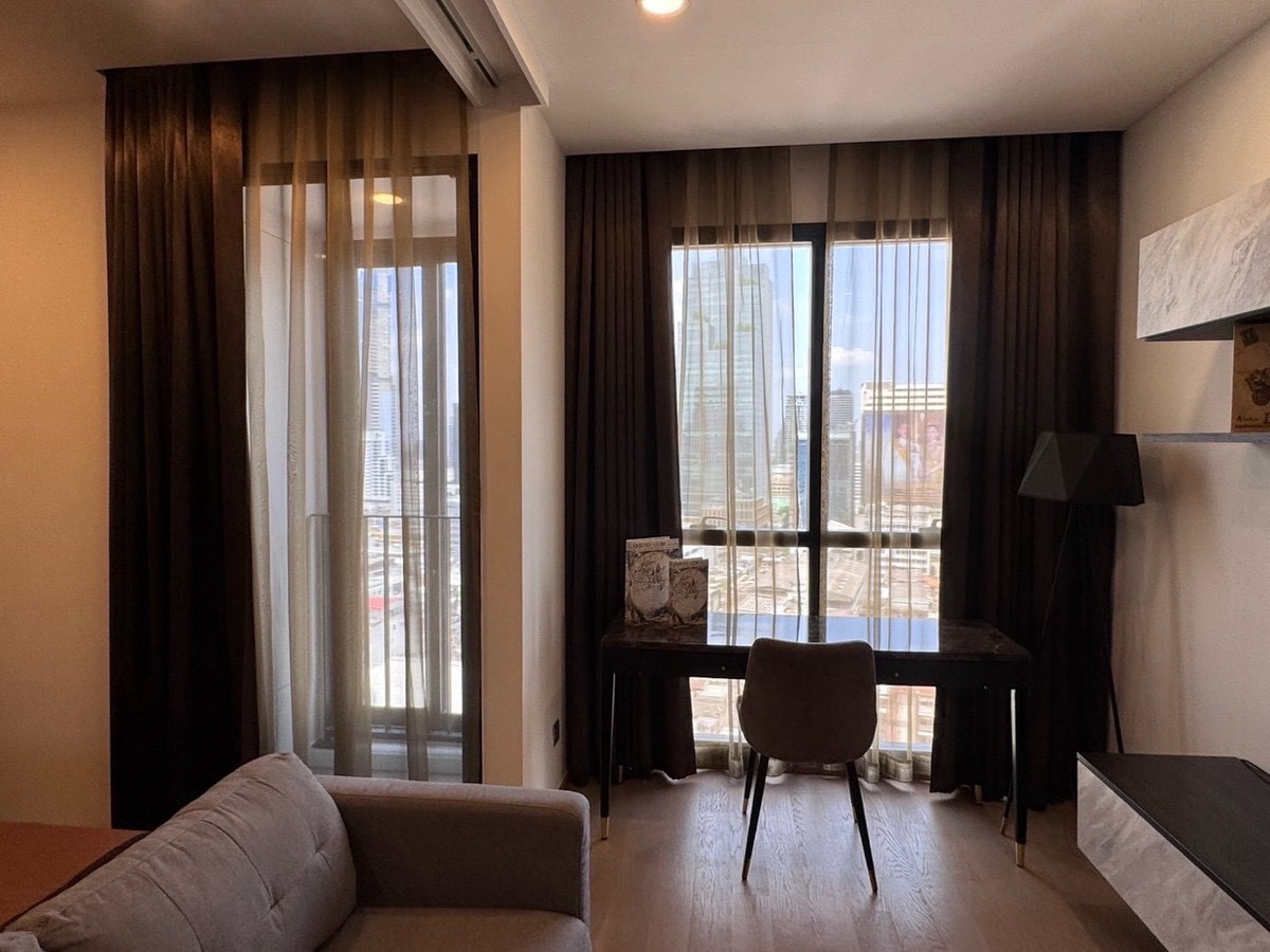 For SaleCondoSiam Paragon ,Chulalongkorn,Samyan : 🔥FOR SELL🔥Ashton Chula Silom ✨( 1Bed 1Bath 30.5 SQM.) 💰 Only 6,990,000 THB 093-415-2245 EARTH