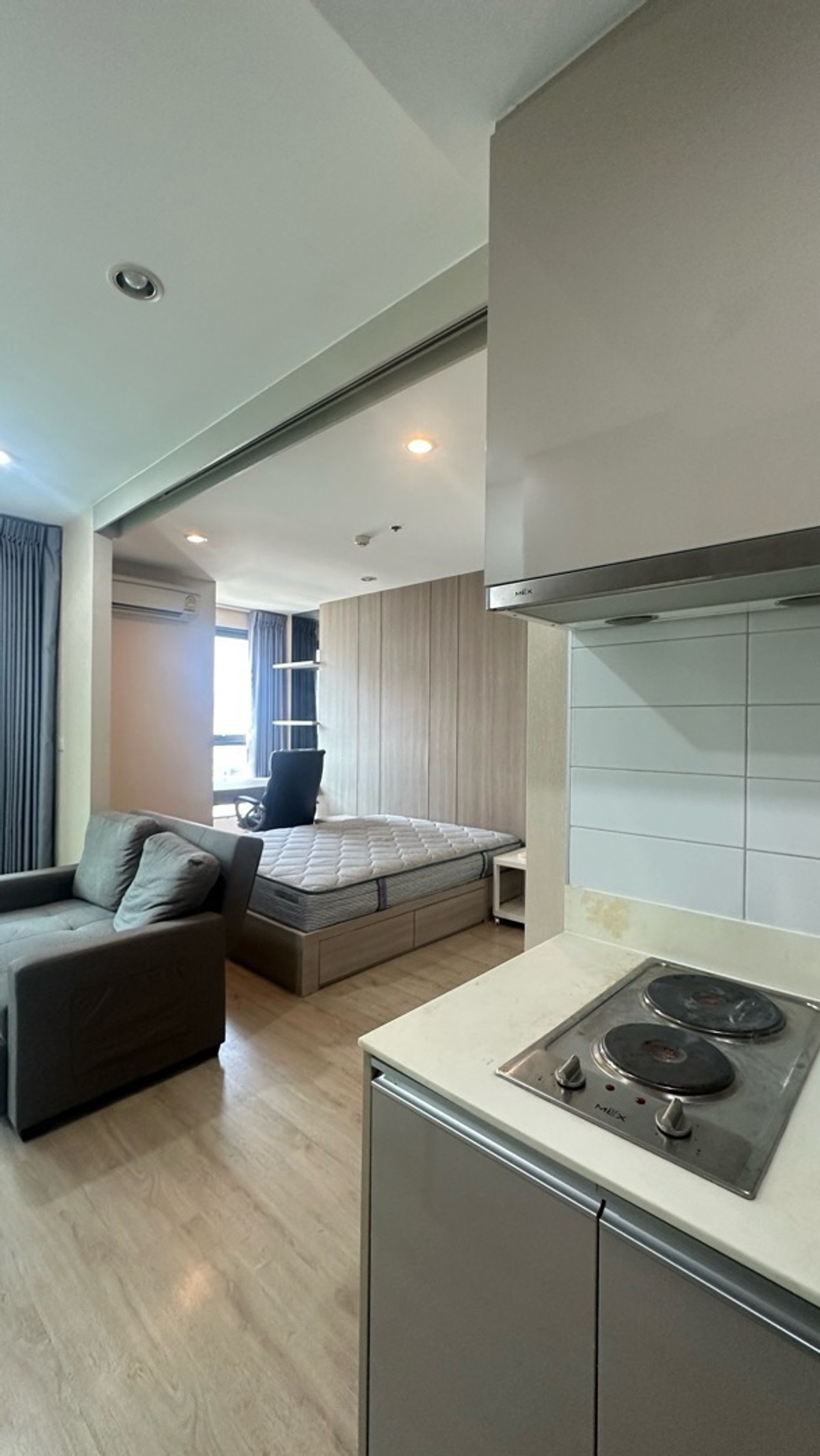 ให้เช่าคอนโดสยาม จุฬา สามย่าน : คอนโดใกล้เตรียม พร้อมอยู่ 22,000 IDEO Q CHULA-SAMYAN