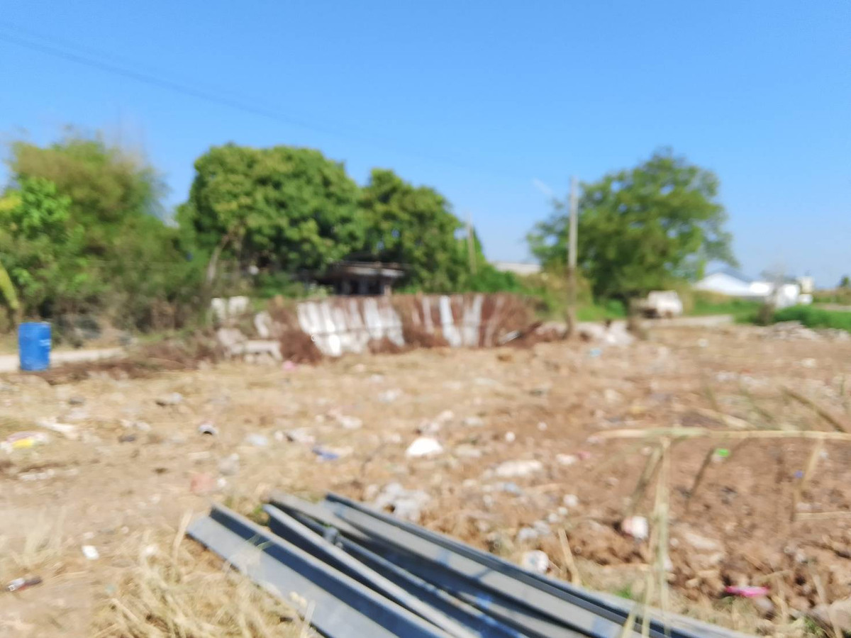 For RentLandPathum Thani,Rangsit, Thammasat : Land for rent, 2 rai, Pratunam Phra In. Suitable for housing for workers, warehouse.