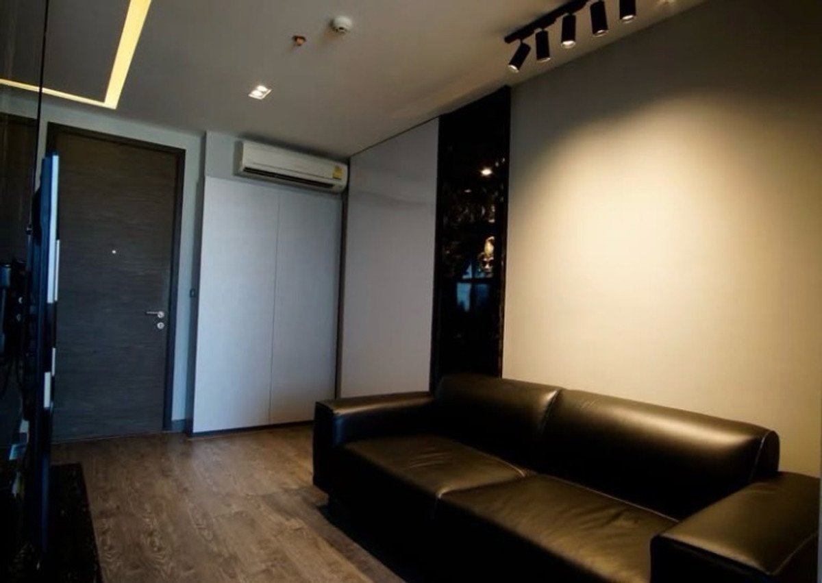 ให้เช่าคอนโดสะพานควาย จตุจักร : #R9683 🎉 220369 ให้เช่าคอนโด RHYTHM Phahon-Ari