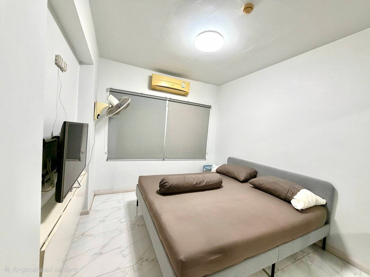 For RentCondoRama9, Petchburi, RCA : For rent, A space Asoke-Ratchada, 35 sq m, Rama 9, near SWU Prasarnmit, only 1 station.