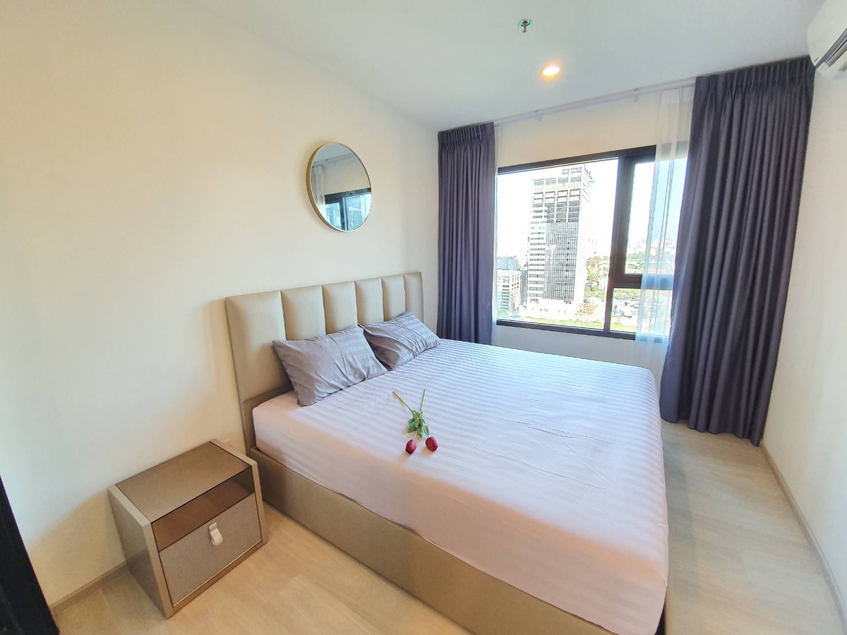 ให้เช่าคอนโดพระราม 9 เพชรบุรีตัดใหม่ RCA : For Rent Condo Life Asoke  Fully Furnished(S15-42174)