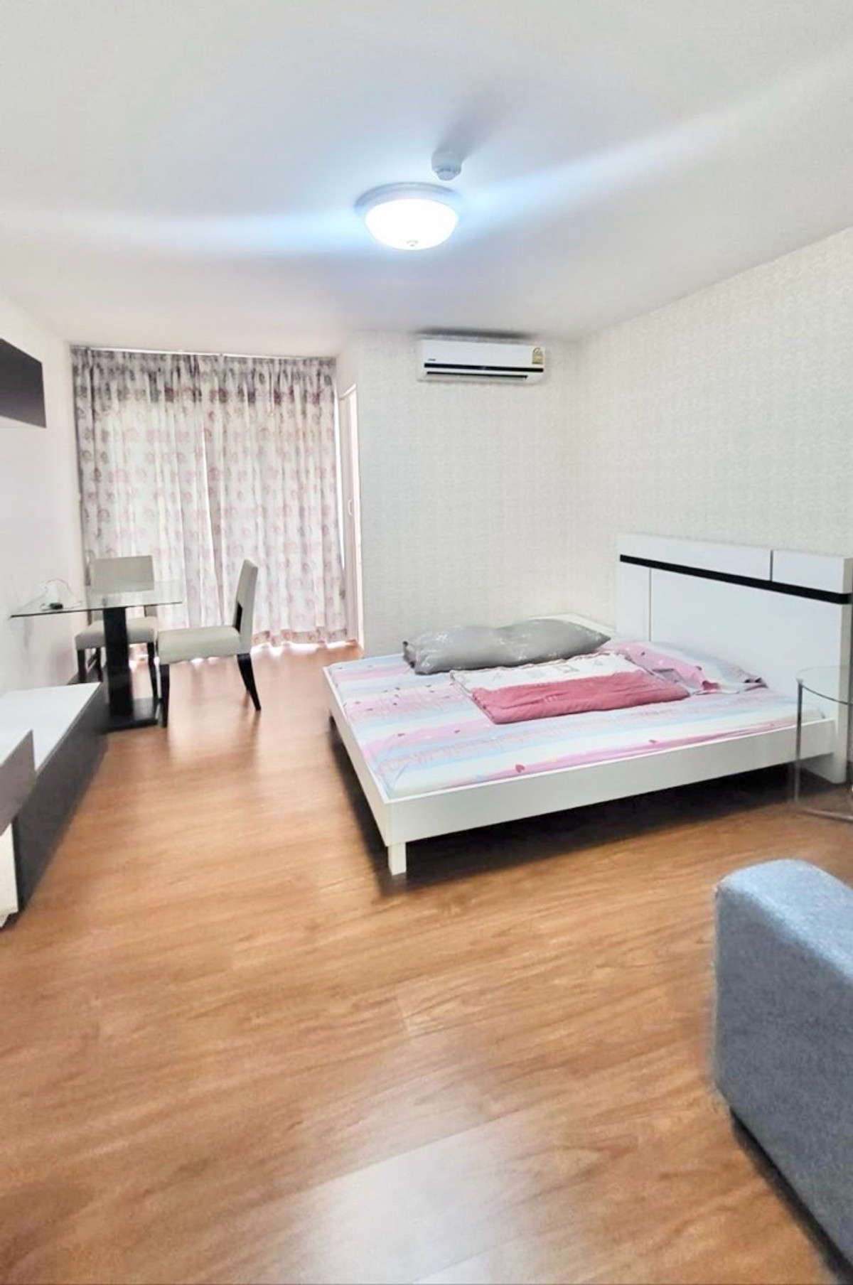 ให้เช่าคอนโดบางนา แบริ่ง ลาซาล : ให้เช่าบีคอนโดบางนา (B Condo Bangna) ใกล้เซ็นทรัลบางนา 
