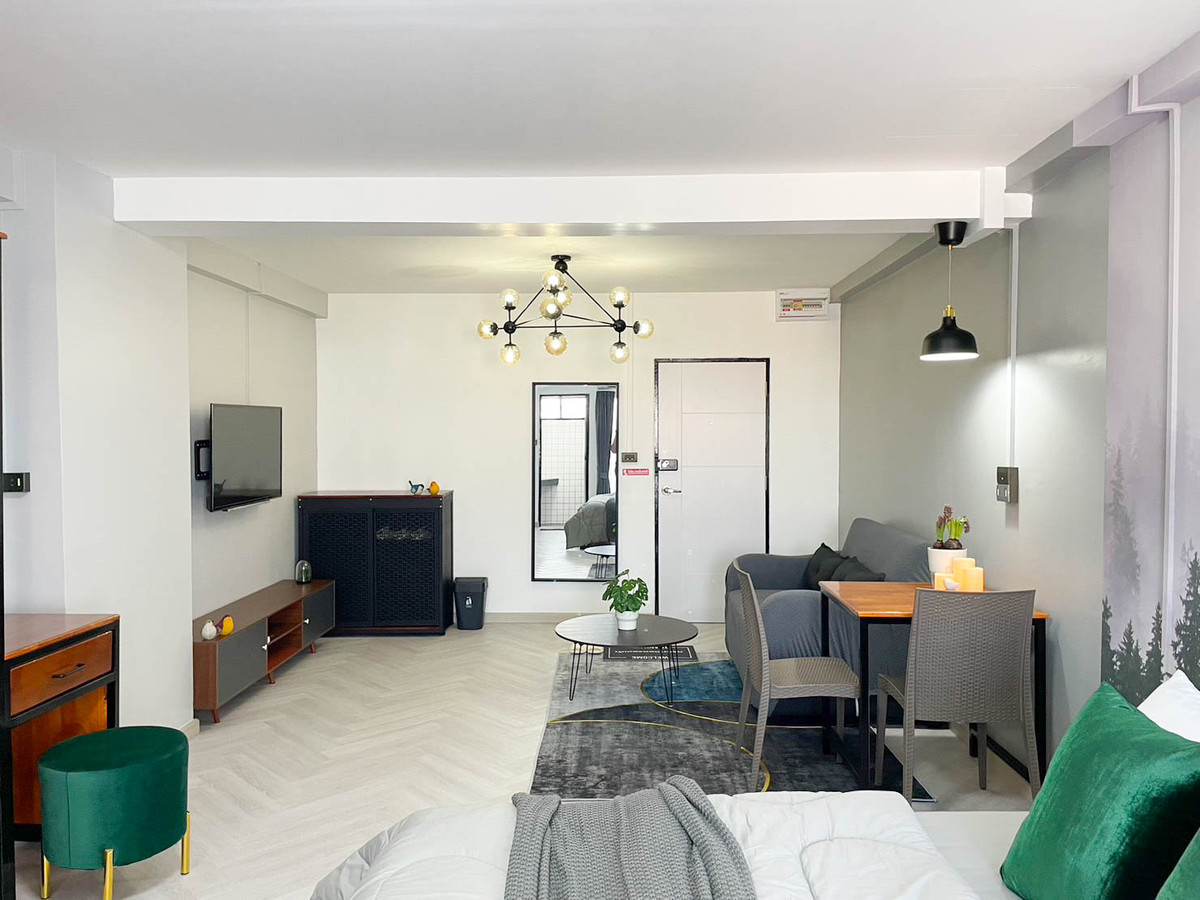 ขายคอนโดรัตนาธิเบศร์ สนามบินน้ำ พระนั่งเกล้า : ขาย คอนโด ที.เค.แมนชั่น ติด MRT บางกระสอ ห้องขนาดใหญ่ 37 ตรม. ชั้น 8 วิวเมืองสวยมาก ขาย 8.5 แสน (287ABE)