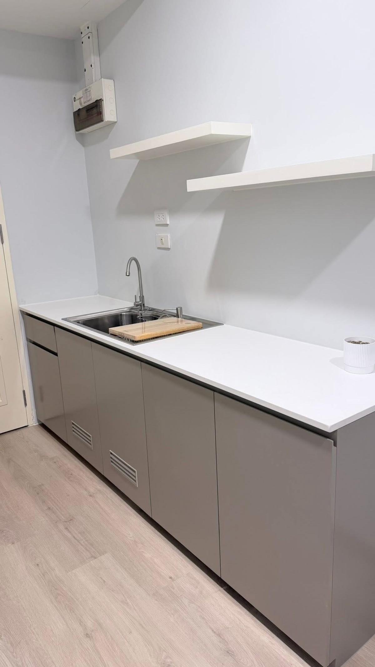 For RentCondoAri,Anusaowaree : ⚡️Best price in the market⚡️ Noble lite🔥 1B1B 48 Sqm 🔥Large room in the heart of Ari🔥 If interested, contact Putter 0928895628 line:plustor_ss 💫