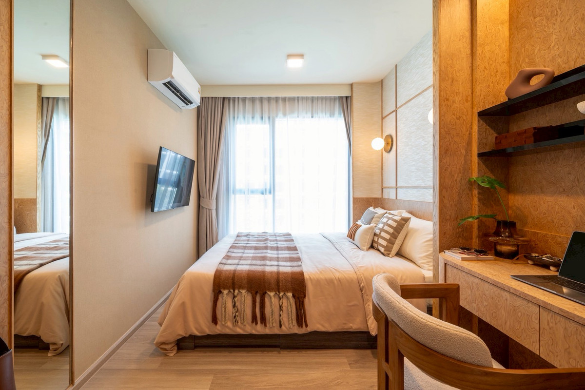 For SaleCondoKasetsart, Ratchayothin : 🎉 Secret Deal! Lowest Price! 🎉 Chapter One More Kaset — spacious units in a prime location near Kasetsart University and the BTS. Guaranteed best price! 💯  📱 092-808-8899