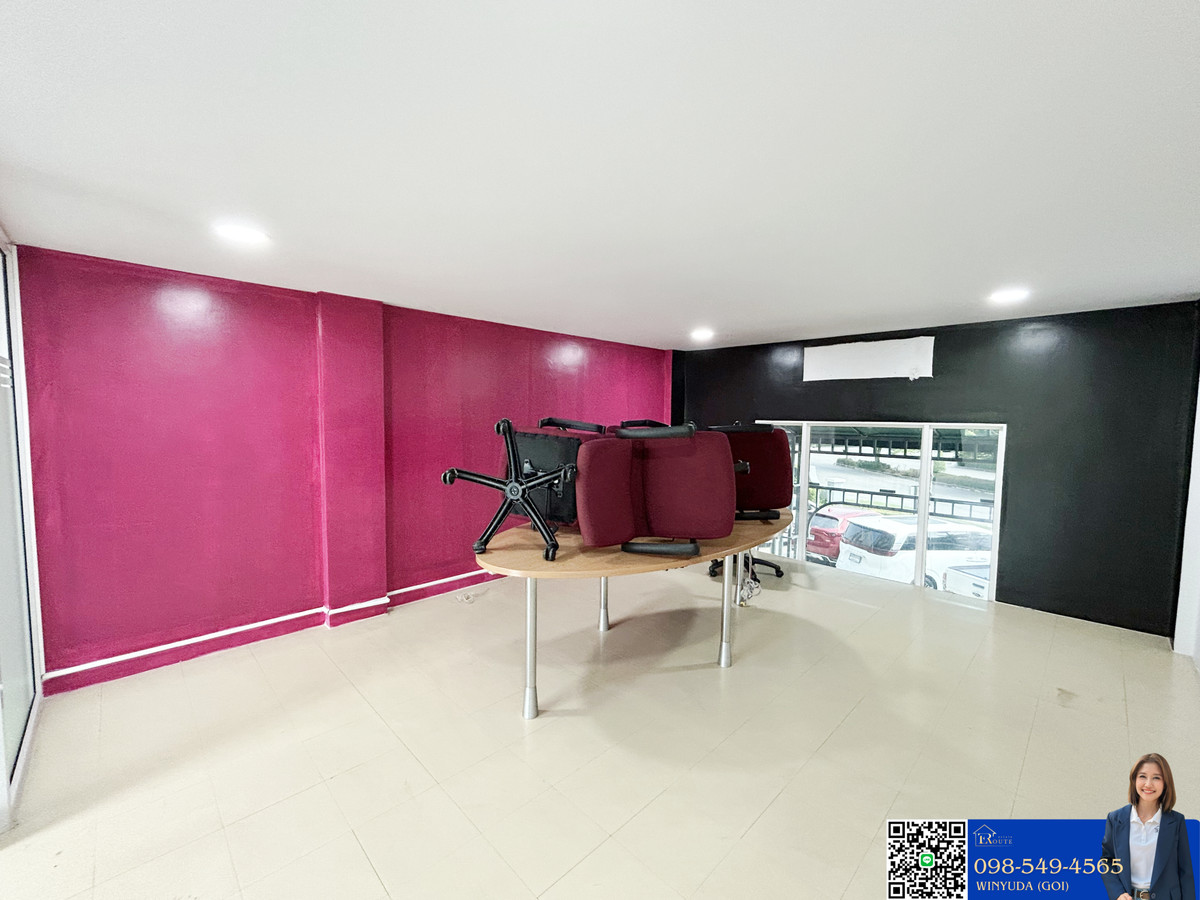 ขายอาคารพาณิชย์แจ้งวัฒนะ เมืองทอง : โฮมออฟฟิศ 3.5 ชั้น เมทโทร บิซทาวน์ แจ้งวัฒนะ 2 ติดถนนหอการค้าไทย อาคารพักอาศัยและทำธุรกิจ ร้านค้า