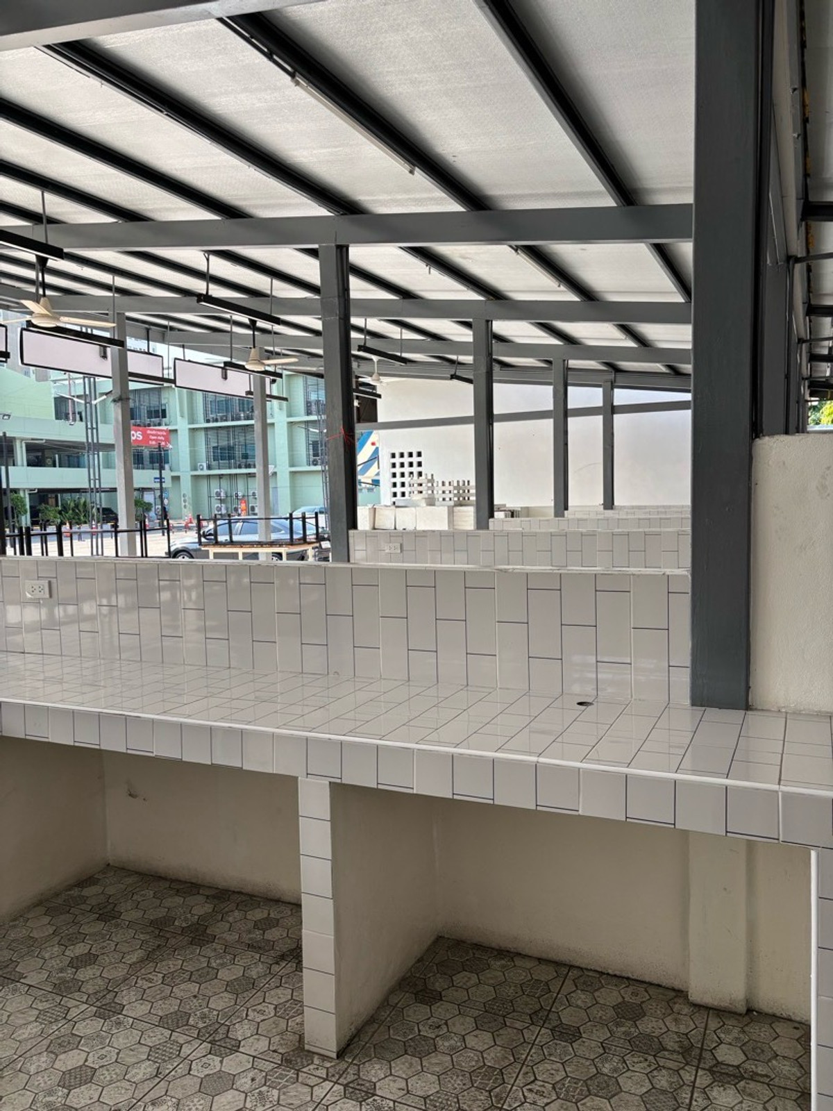 For RentRetail SpaceOnnut, Udomsuk : 🍜✨ Food Stall Space for Rent in a Mall Area in Central On Nut ✨🍜
9,000THB/month