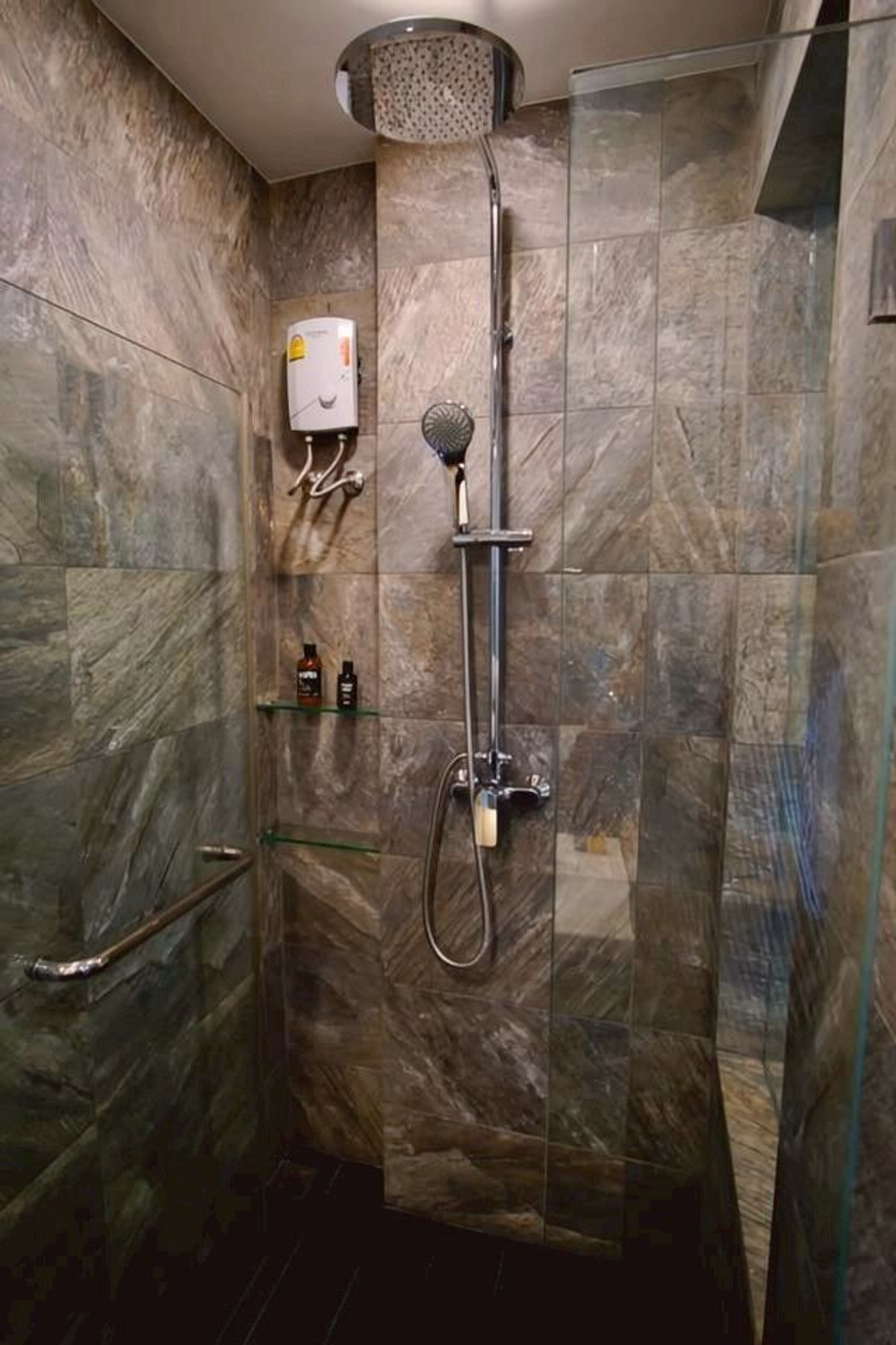 CondoSapankwai,Jatujak : Condo Rhythm Phahon-Ari, area 45.7 sq m, 1 bedroom, 28th floor, Samsen Nai Subdistrict, Phaya Thai District, Bangkok.