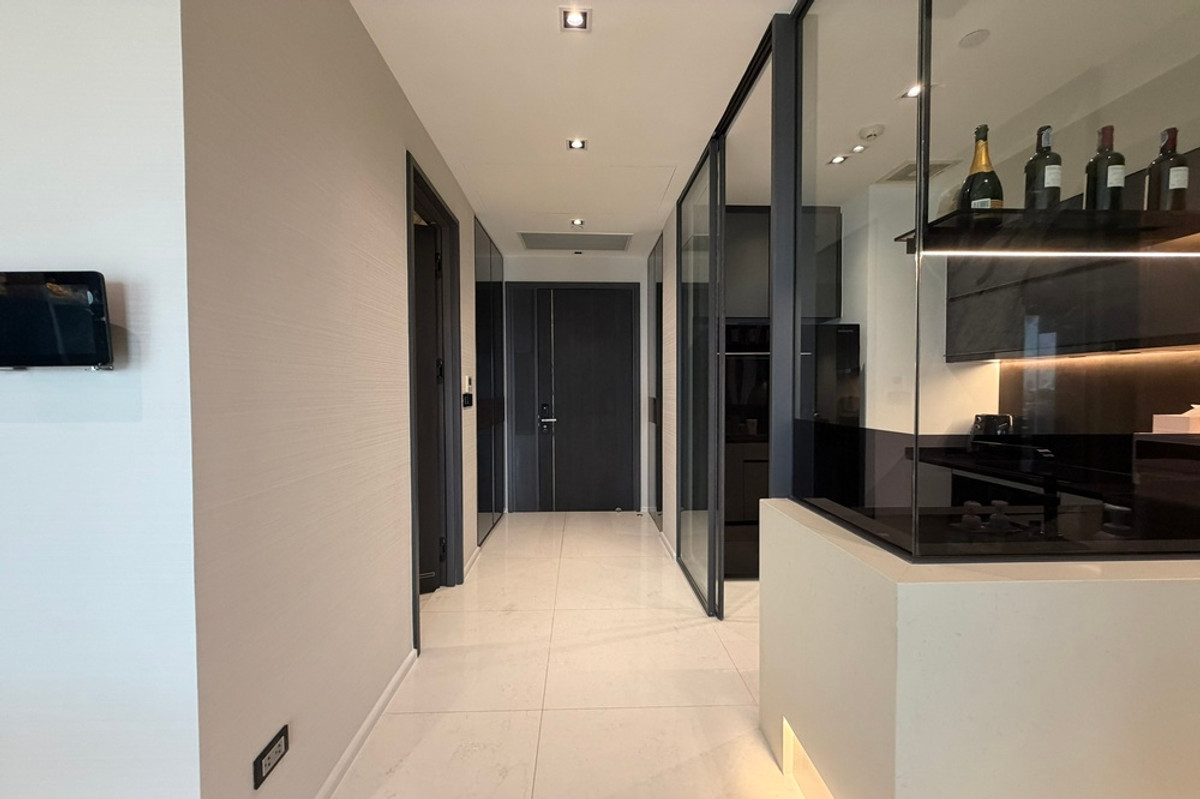 For SaleCondoSukhumvit, Asoke, Thonglor : 🔥 For Sale !! prime area, The Bangkok Thonglor, 2 bedroom, 2 bathroom, corner room, high floor !!🔥Code C20230102777 furnished, Special Deal!!📣📣