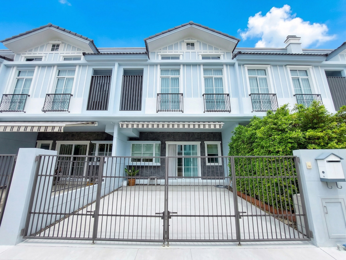 For SaleTownhomeBangna, Bearing, Lasalle : Vintage townhome near Mega Bangna, Fully Furnished & Ready to Move In, Urgent sale!! Indy 4 Bangna Km.7