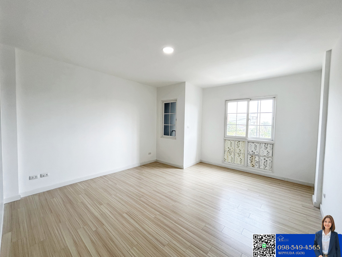 ขายอาคารพาณิชย์แจ้งวัฒนะ เมืองทอง : โฮมออฟฟิศ 3.5 ชั้น เมทโทร บิซทาวน์ แจ้งวัฒนะ 2 ติดถนนหอการค้าไทย อาคารพักอาศัยและทำธุรกิจ ร้านค้า