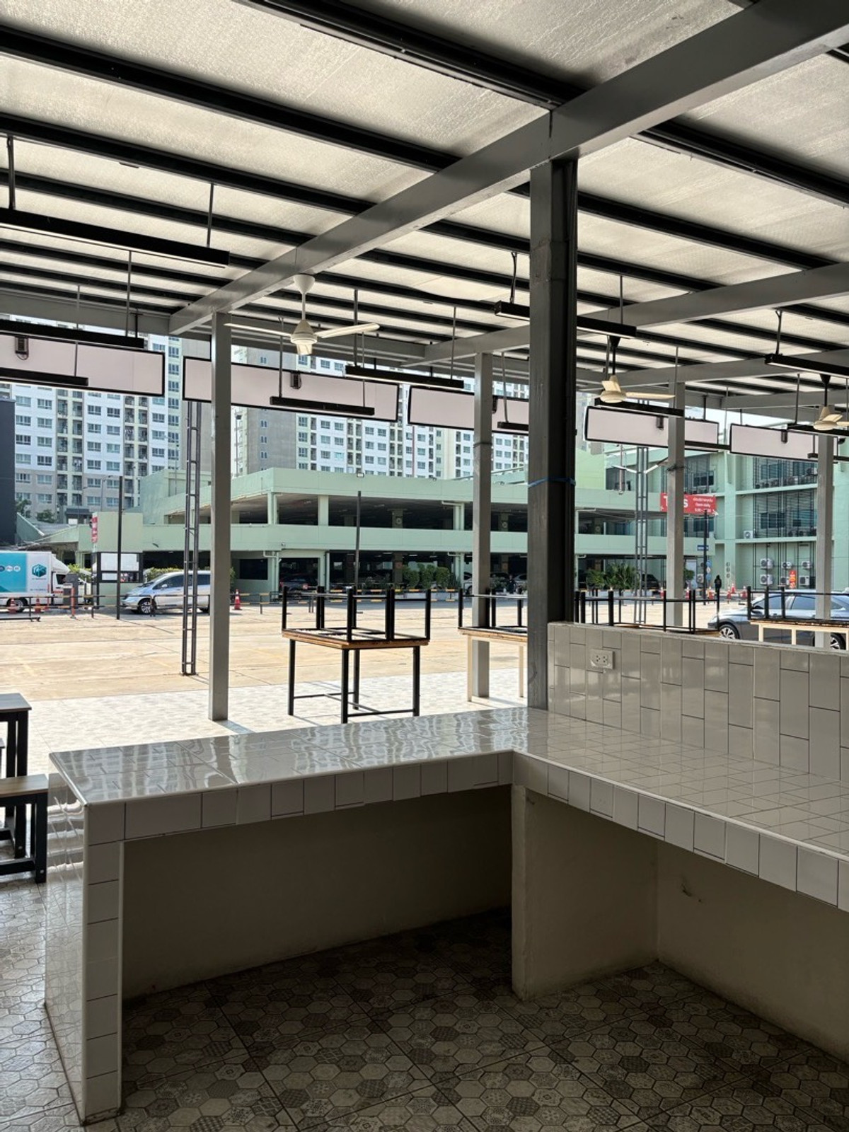 For RentRetail SpaceOnnut, Udomsuk : 🍜✨ Food Stall Space for Rent in a Mall Area in Central On Nut ✨🍜
9,000THB/month