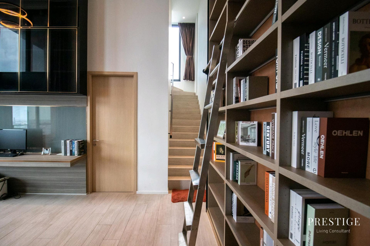 For SaleCondoSilom, Saladaeng, Bangrak : 📌For SELL for sale | The Lofts Silom - 3BR (117.5 sqm) 32,000,000 THB