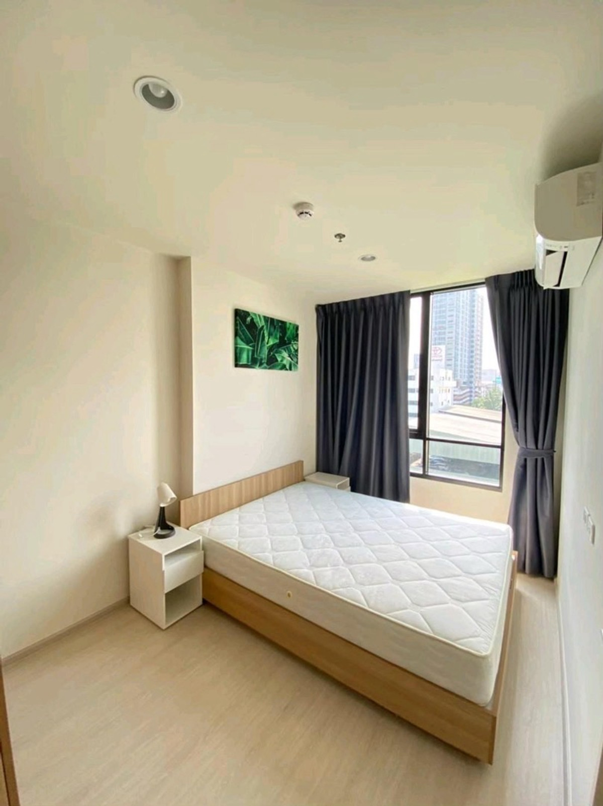 ให้เช่าคอนโดแจ้งวัฒนะ เมืองทอง : 📍โครงการ : NUE Noble Chaengwattana 
🚝 ใกล้ : MRT สถานีเมืองทองธานี 100 เมตร
💵 ราคาเช่า : 10,000 บาท/เดือน