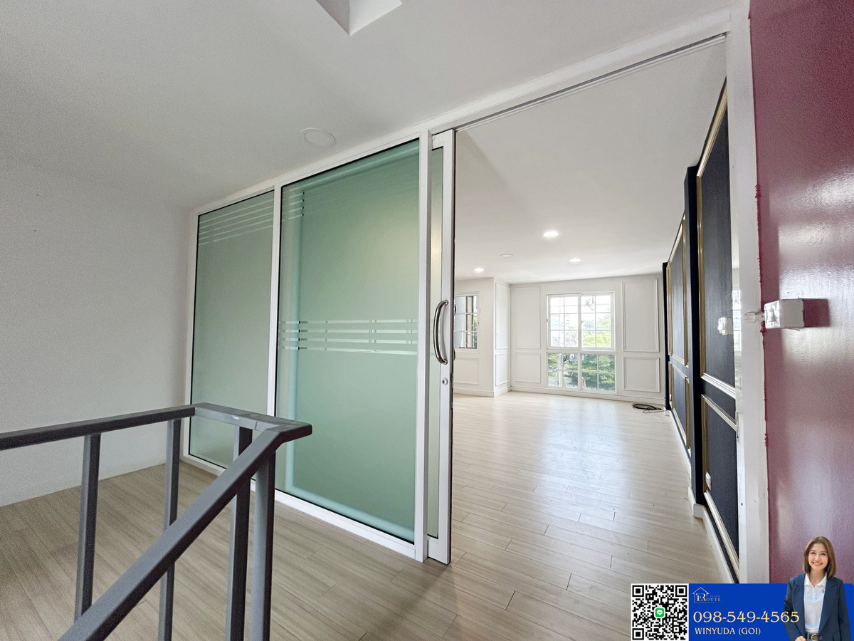 ขายอาคารพาณิชย์แจ้งวัฒนะ เมืองทอง : โฮมออฟฟิศ 3.5 ชั้น เมทโทร บิซทาวน์ แจ้งวัฒนะ 2 ติดถนนหอการค้าไทย อาคารพักอาศัยและทำธุรกิจ ร้านค้า