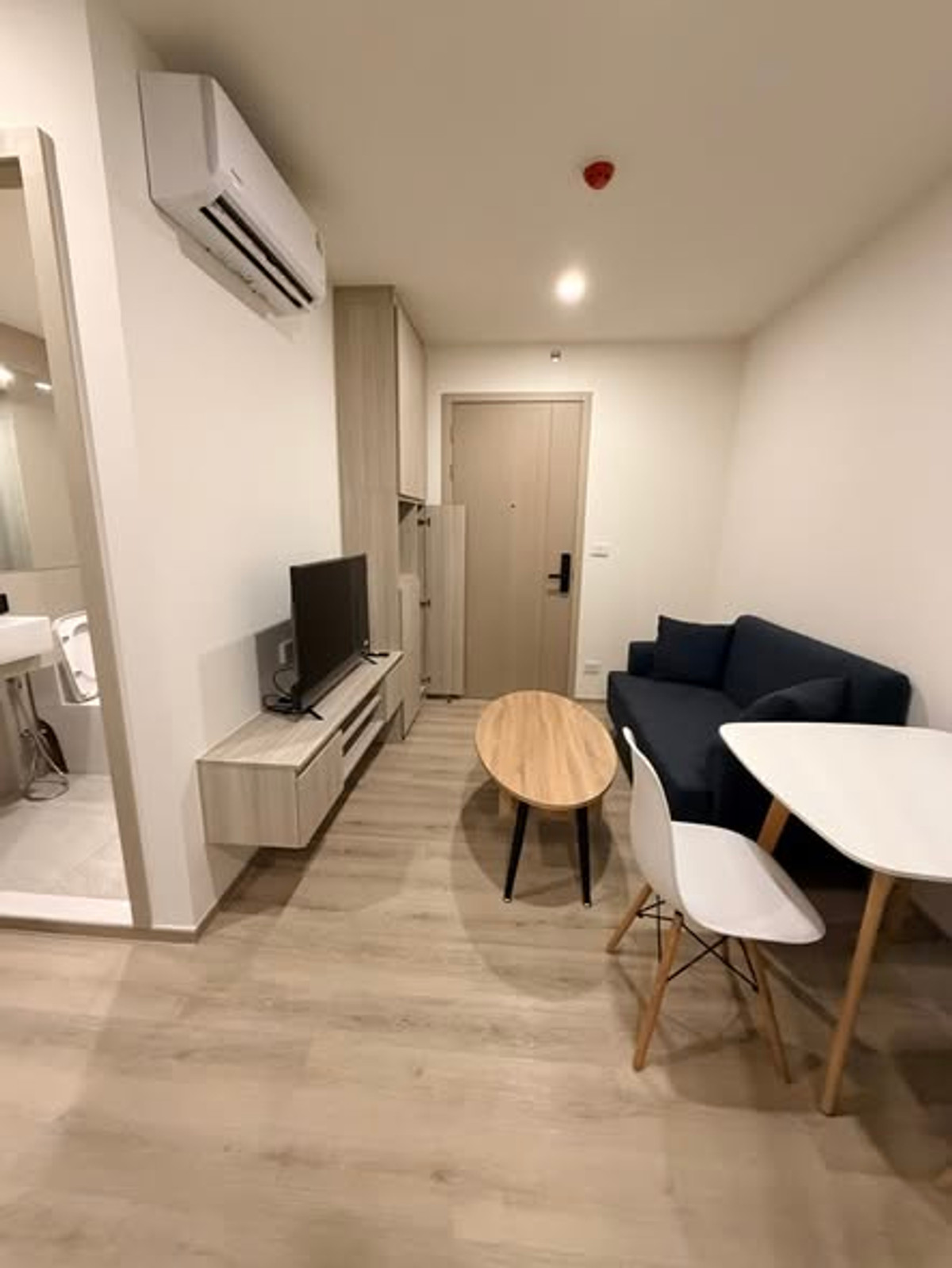 ให้เช่าคอนโดบางนา แบริ่ง ลาซาล : ✨Condo for Rent : Origin Place Bangna ( AP-02) ( line : @condo91 )