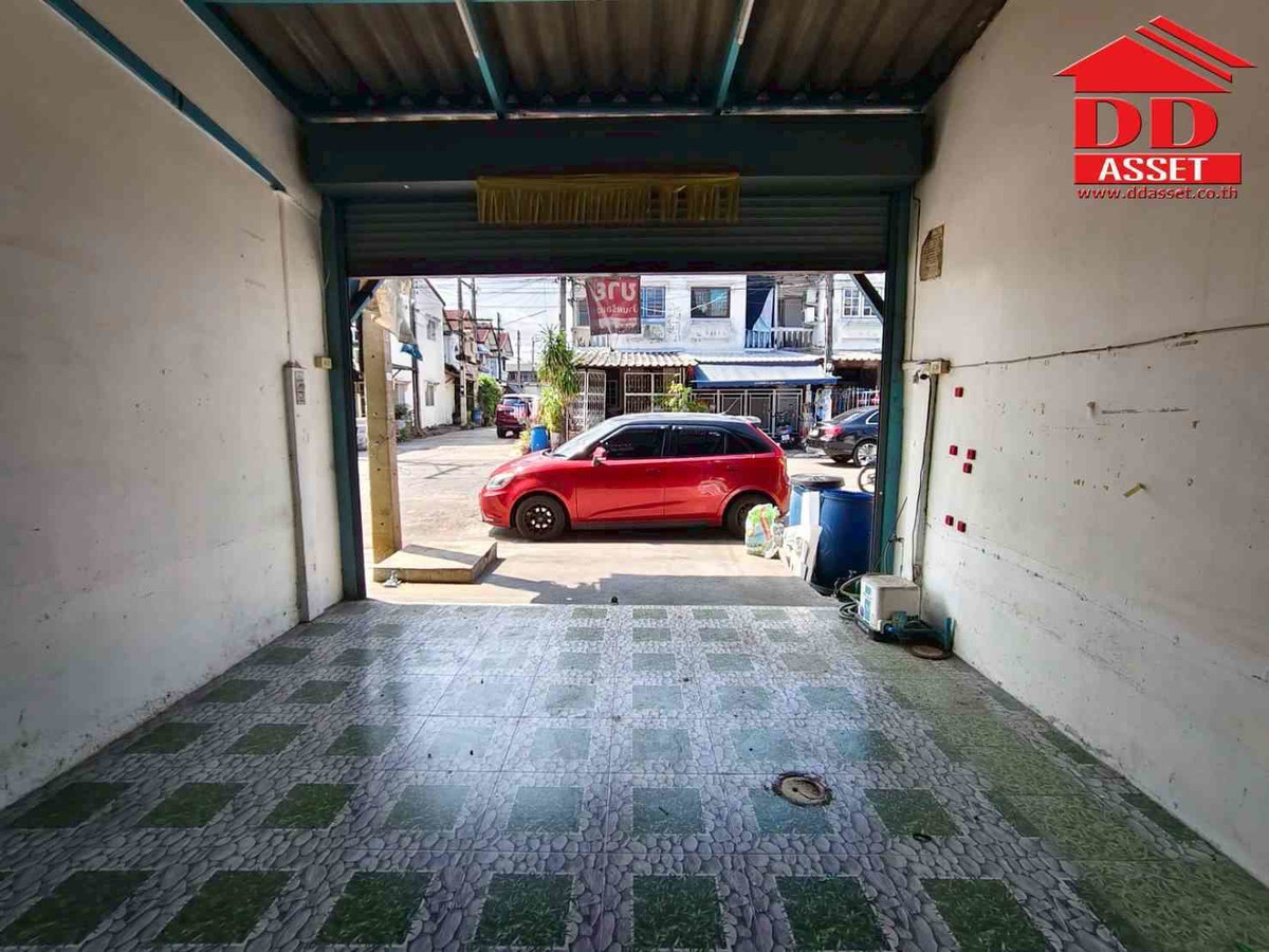 ขายทาวน์โฮมปทุมธานี รังสิต ธรรมศาสตร์ : ขายทาวน์เฮ้าส์ 2 ชั้น สวนทองวิลล่า 7 ลำลูกกาคลอง 4  รหัสทรัพย์ : T8242