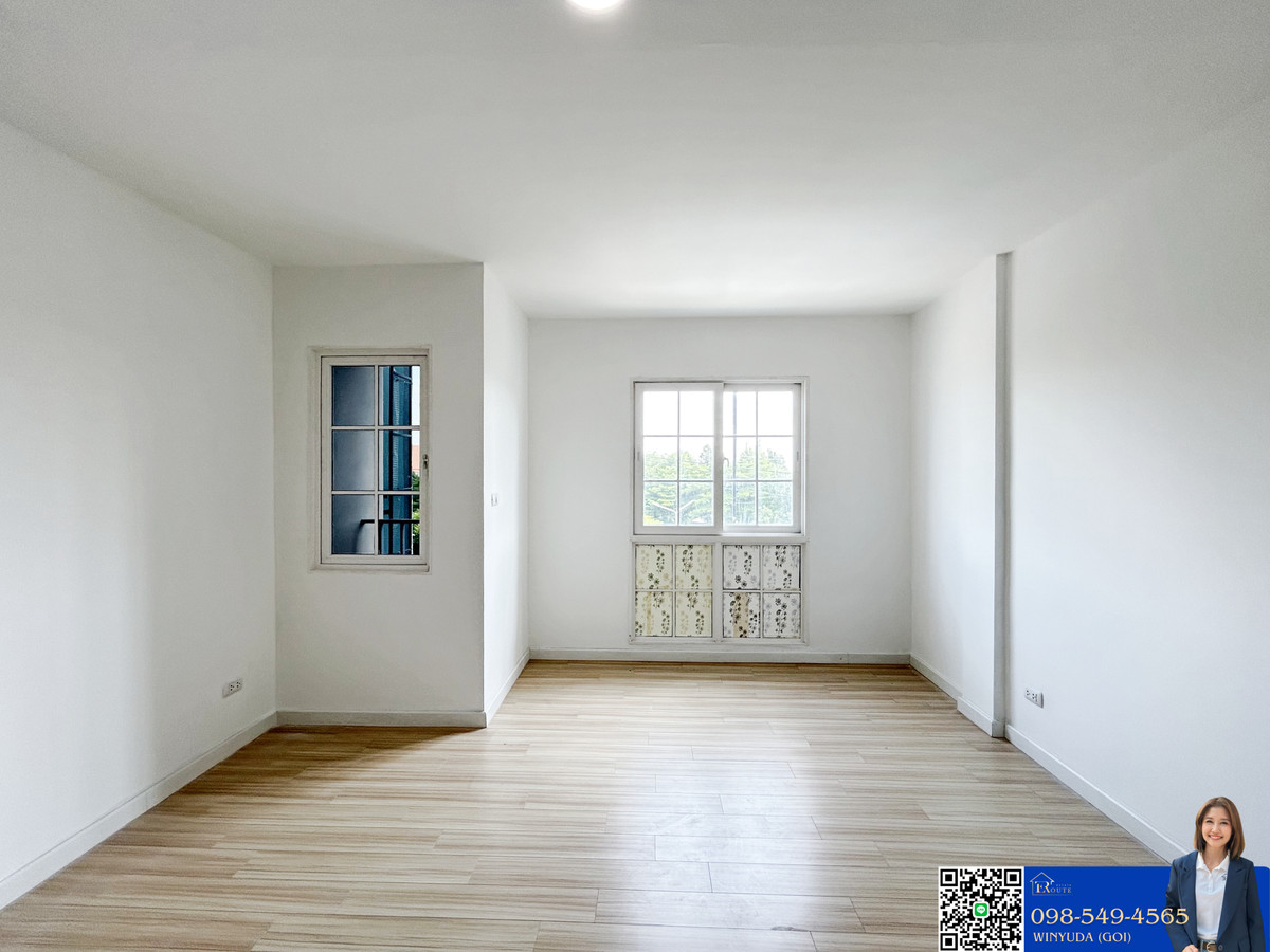 ขายอาคารพาณิชย์แจ้งวัฒนะ เมืองทอง : โฮมออฟฟิศ 3.5 ชั้น เมทโทร บิซทาวน์ แจ้งวัฒนะ 2 ติดถนนหอการค้าไทย อาคารพักอาศัยและทำธุรกิจ ร้านค้า