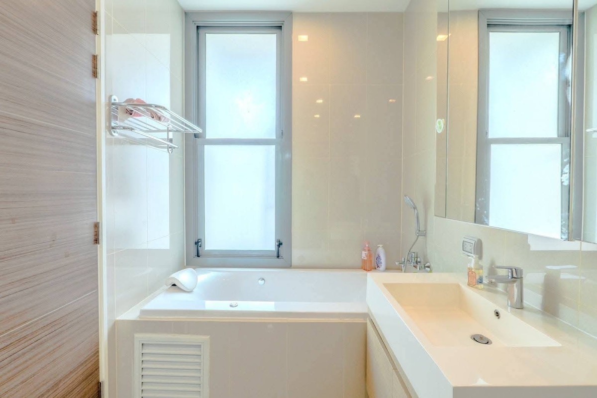 ขายคอนโดพระราม 9 เพชรบุรีตัดใหม่ RCA : ⚡️Best Price⚡️Q Asoke 2B2B 60 Sqm 12,700,000 ติด Mrt เพชรบุรี100 เมตร สนใขติดต่อ พัตเตอร์ 0928895628 🔥Line:plustor_ss