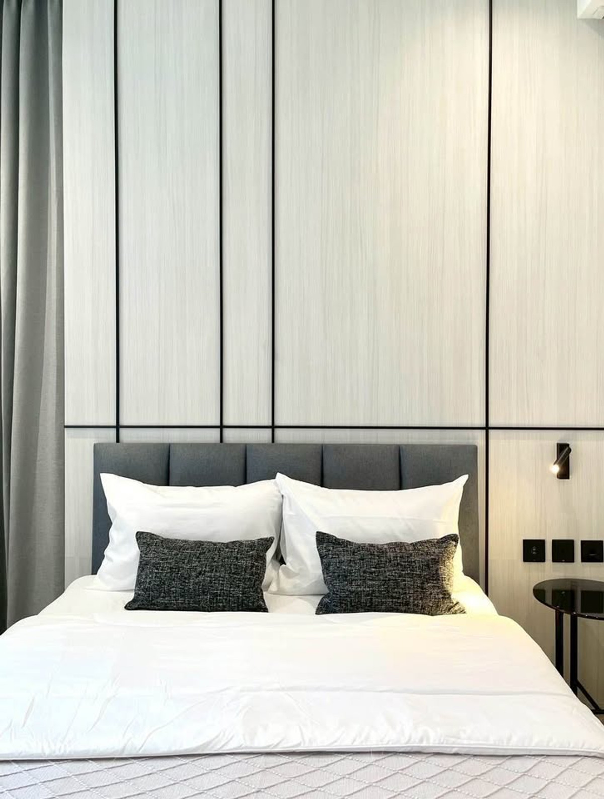 For RentCondoWongwianyai, Charoennakor : For rent: Chapter Charoennakhon - Riverside, good price! 2 bedrooms, river view, near BTS Krung Thonburi, fully furnished, high floor.