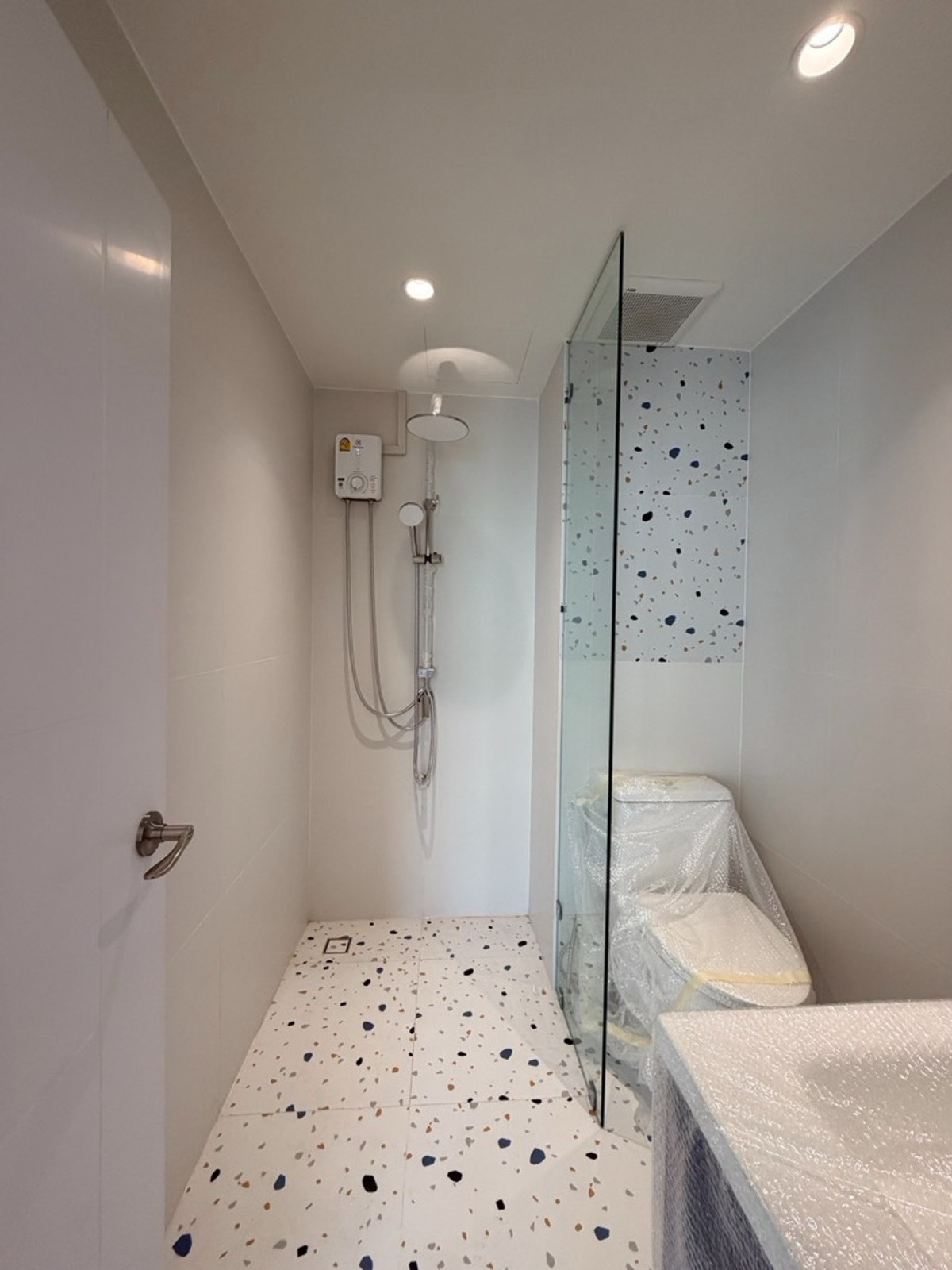 For SaleCondoChaengwatana, Muangthong : 🏙️ Condo for sale THE STAR CONDO Ngamwongwan
📍 Potential location near the Ministry of Public Health