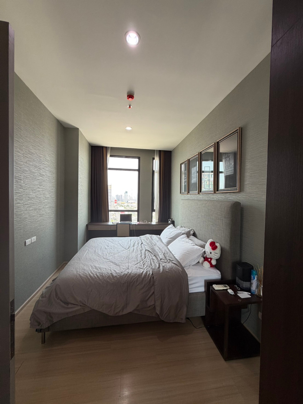 For SaleCondoRama9, Petchburi, RCA : #Condo for sale in Thonglor area #Best price #NetYield 5.6% 24th floor, size 54.5 sq m. 2 bedrooms, 2 bathrooms The Capital Eakamai - Thonglor The Capital Eakamai - Thonglor