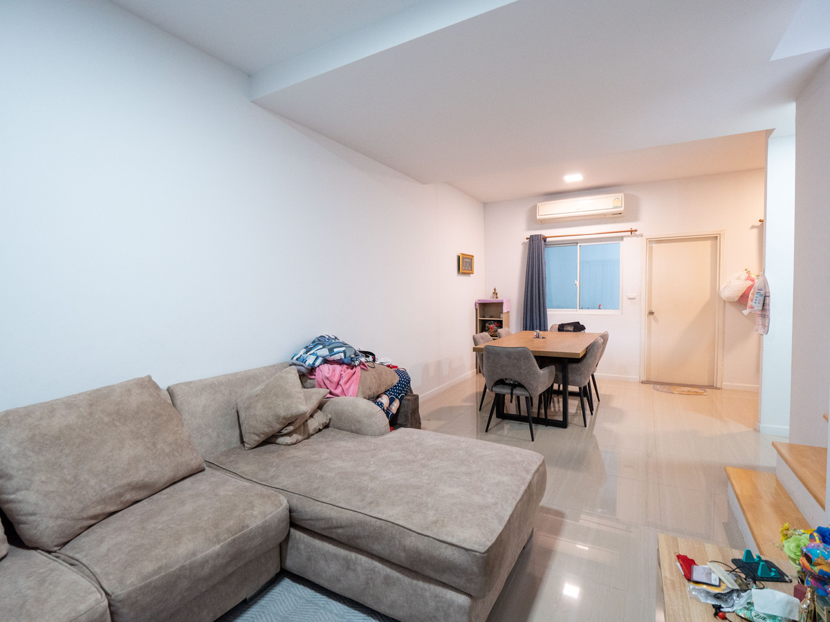 ขายทาวน์โฮมมหาชัย สมุทรสาคร : #ขายพฤกษาวิลล์104 #ขายทาวน์เฮ้าส์ #ราคาดีที่สุดในโครงการ 1.75 ล้าน หมู่บ้านพฤกษาวิลล์ 104 พุทธสาคร กระทุ่มแบน สมุทรสาคร