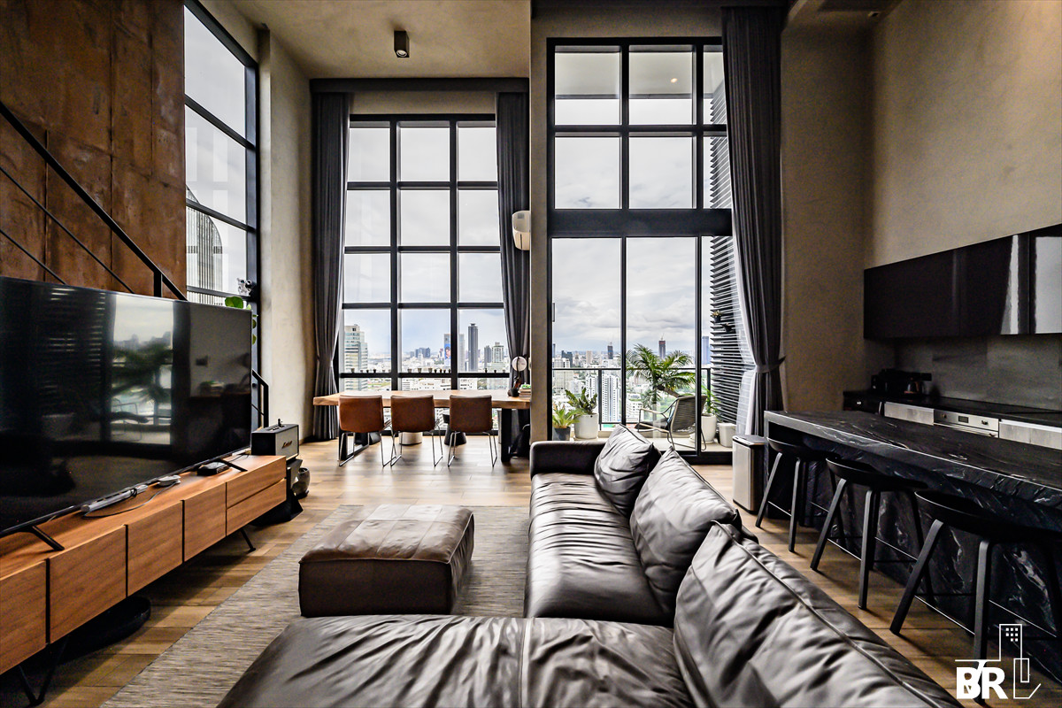 CondoSukhumvit, Asoke, Thonglor : 🌟BEST PRICE - THE LOFT ASOKE 41.9 MB and rent 185,000.-/month , type 3 Bed 2 Bath duplex , Size 145 sq.m. High floor , very nice location and near MRT - By Loft 0842824246