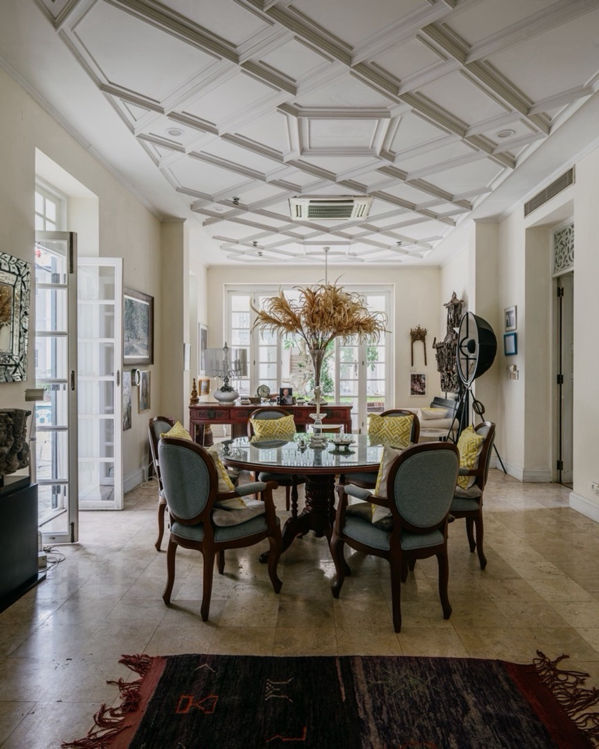 ขายบ้านพระราม 8 สามเสน ราชวัตร : ขายบ้านเดี่ยวสไตล์คลาสสิก พร้อมที่ดินผืนใหญ่ 1 ไร่ 2 งาน 67 ตารางวา ย่านดุสิต ใกล้รัฐสภาและตลาดราชวัตร
