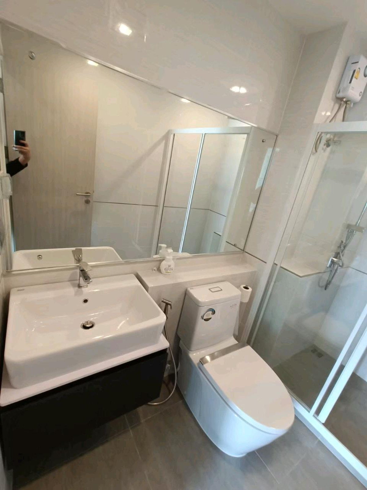 ให้เช่าคอนโดสมุทรปราการ สำโรง : ให้เช่าคอนโด🌆 The Metropolis สำโรง อินเตอร์เชนจ์ 📍 ใกล้ BTS สำโรง 