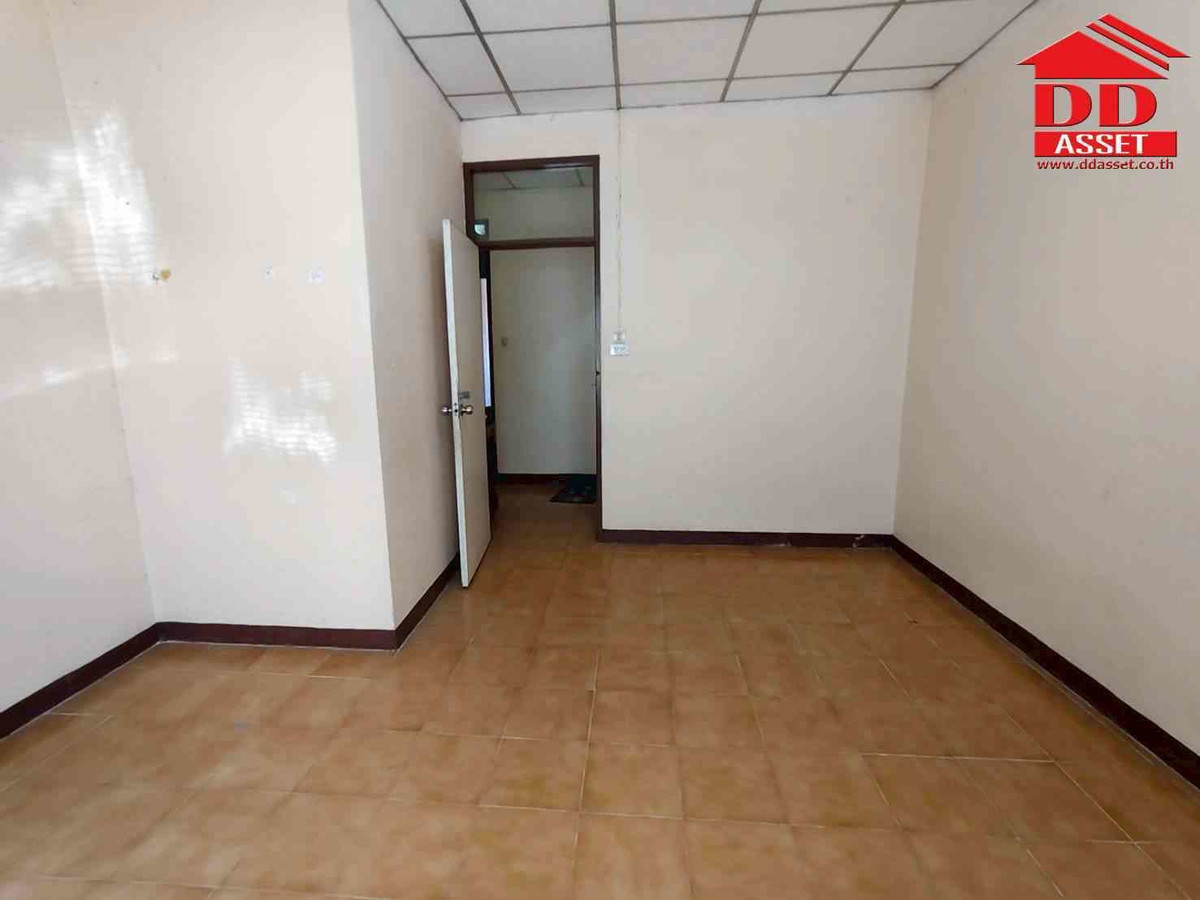 ขายทาวน์โฮมปทุมธานี รังสิต ธรรมศาสตร์ : ขายทาวน์เฮ้าส์ 2 ชั้น สวนทองวิลล่า7 ลำลูกกาคลอง 4 รหัสทรัพย์ : T8243