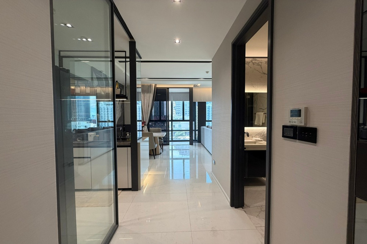 For SaleCondoSukhumvit, Asoke, Thonglor : 🔥 For Sale !! prime area, The Bangkok Thonglor, 2 bedroom, 2 bathroom, corner room, high floor !!🔥Code C20230102777 furnished, Special Deal!!📣📣