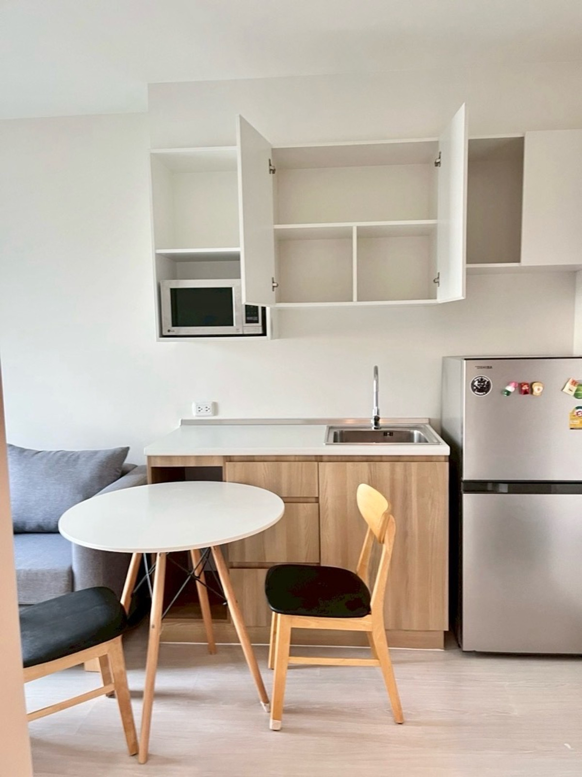 ให้เช่าคอนโดแจ้งวัฒนะ เมืองทอง : 📍โครงการ : NUE Noble Chaengwattana 
🚝 ใกล้ : MRT สถานีเมืองทองธานี 100 เมตร
💵 ราคาเช่า : 10,000 บาท/เดือน