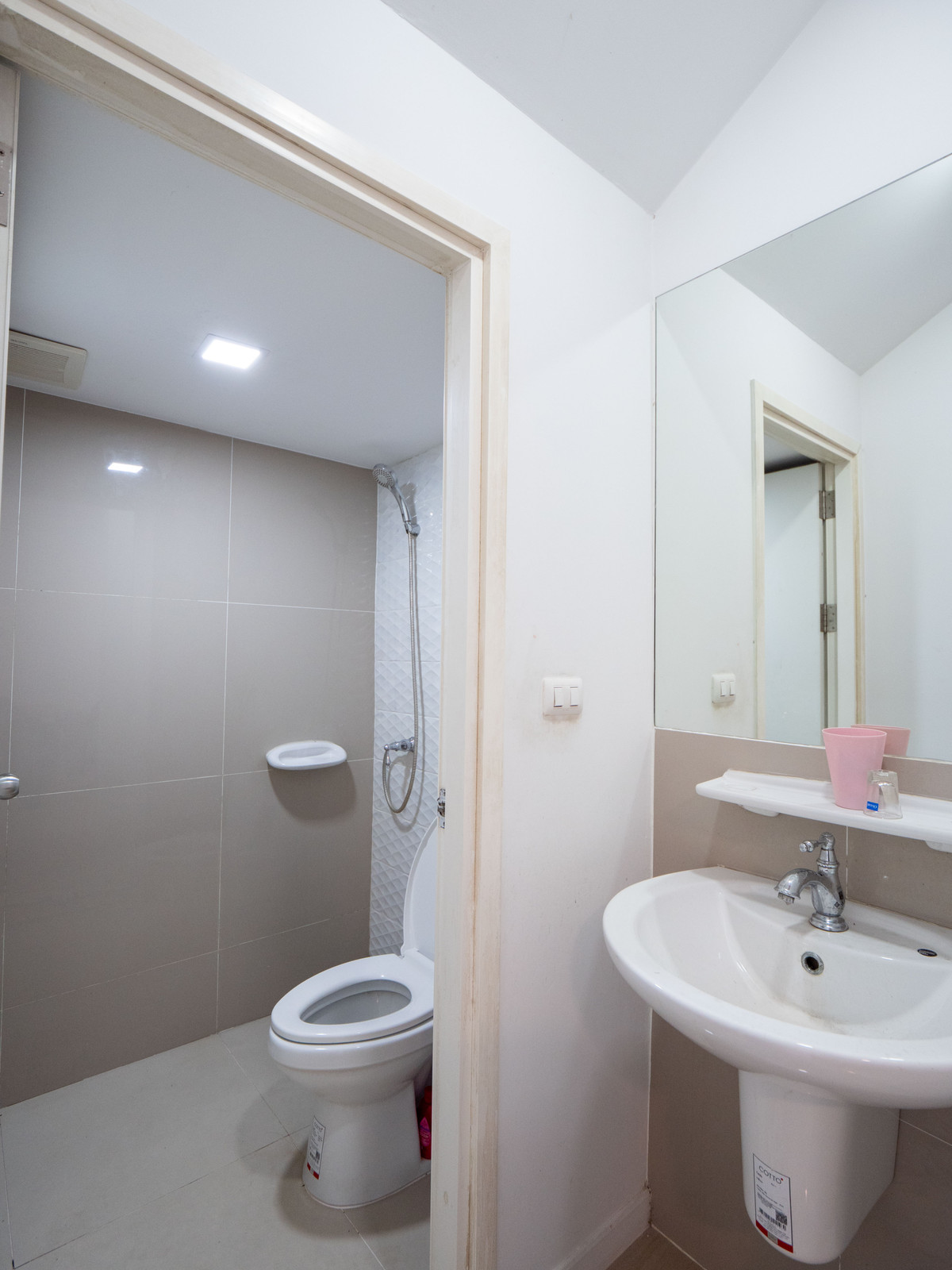 ขายทาวน์โฮมมหาชัย สมุทรสาคร : #ขายพฤกษาวิลล์104 #ขายทาวน์เฮ้าส์ #ราคาดีที่สุดในโครงการ 1.75 ล้าน หมู่บ้านพฤกษาวิลล์ 104 พุทธสาคร กระทุ่มแบน สมุทรสาคร