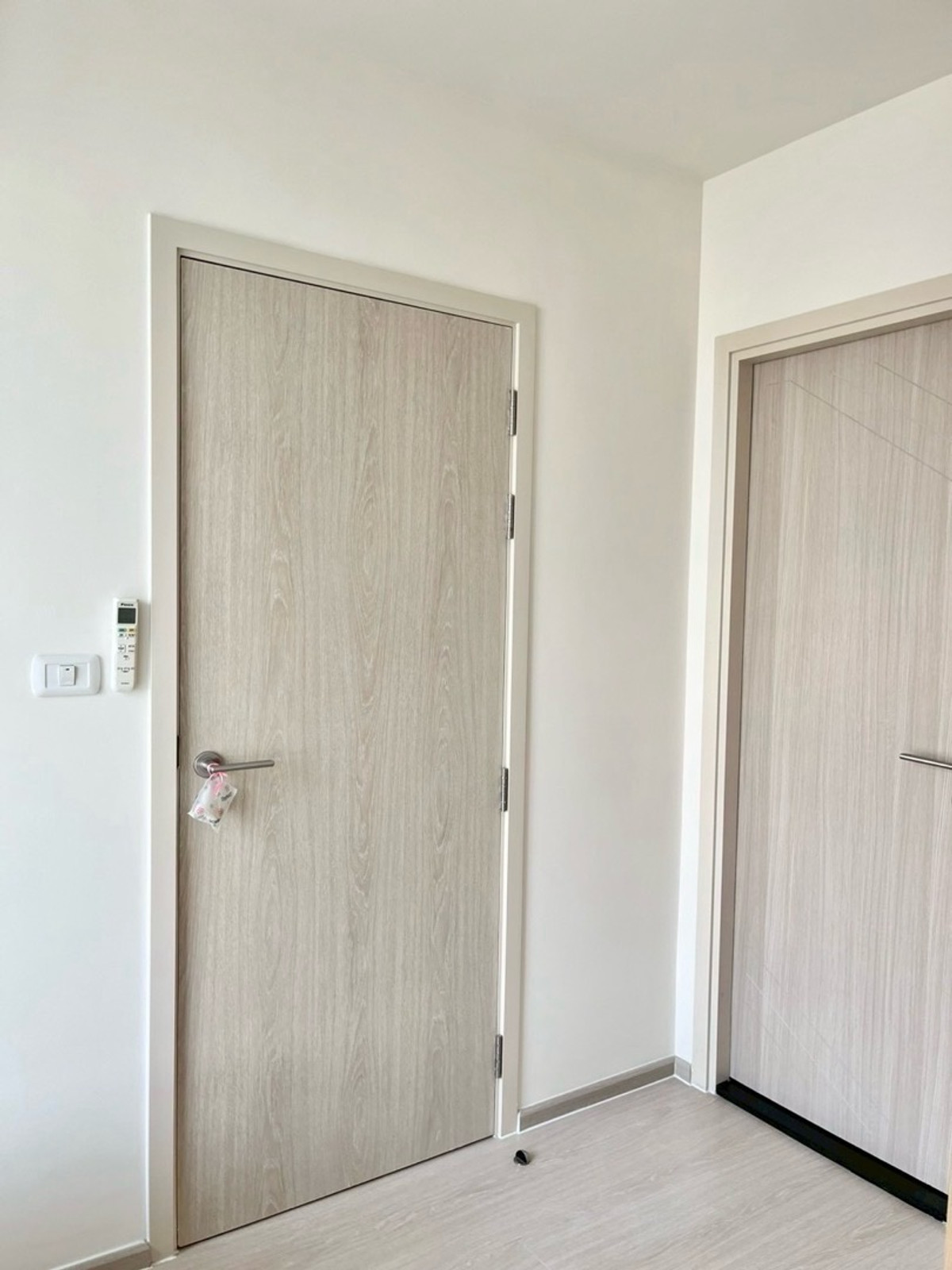 ให้เช่าคอนโดแจ้งวัฒนะ เมืองทอง : 📍โครงการ : NUE Noble Chaengwattana 
🚝 ใกล้ : MRT สถานีเมืองทองธานี 100 เมตร
💵 ราคาเช่า : 10,000 บาท/เดือน