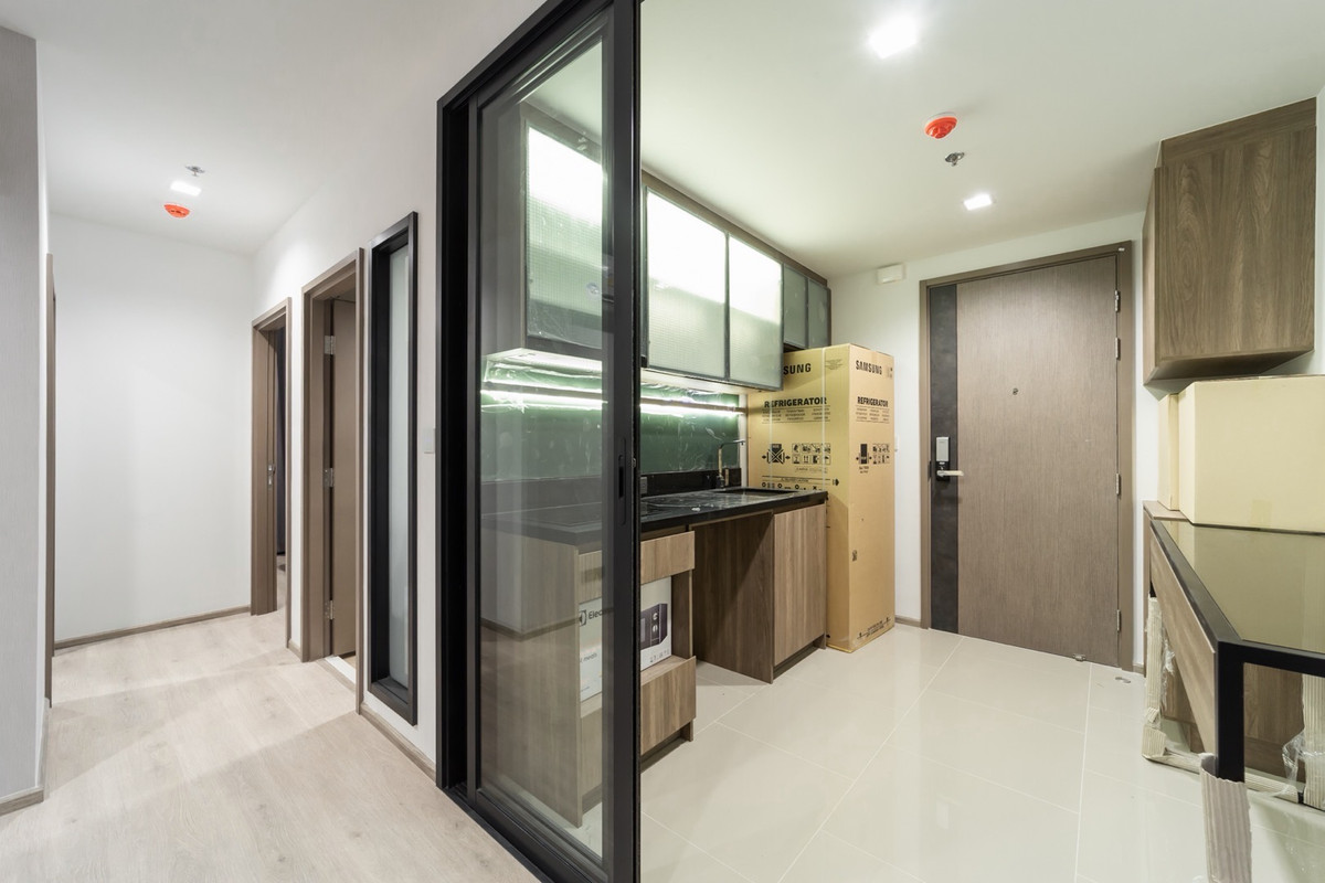 For RentCondoLadprao, Central Ladprao : The line phaholyothin park